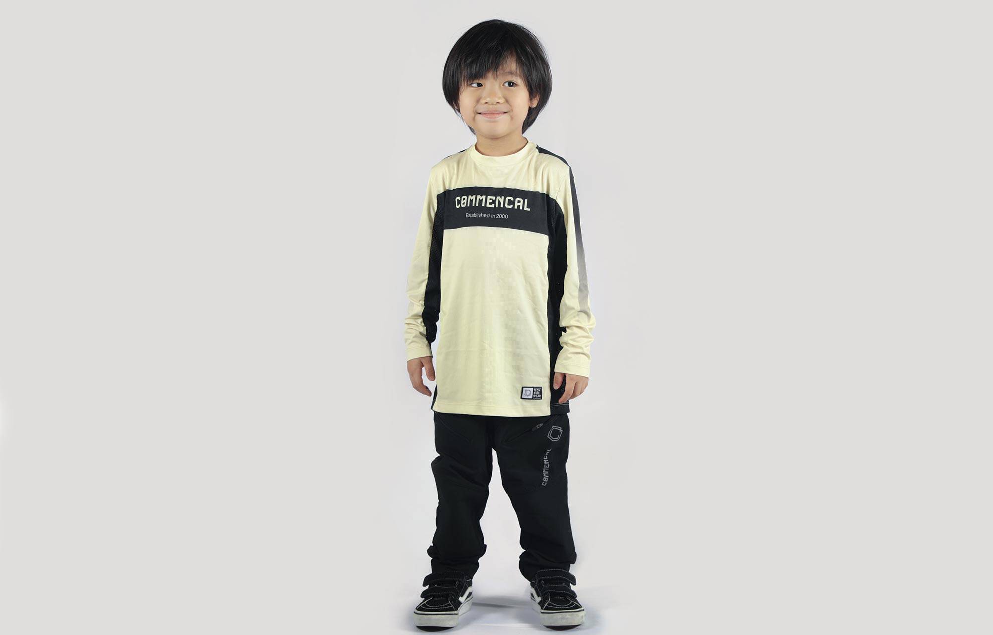 MAILLOT COMMENCAL LIGHTECH MANGA LARGA KIDS RACE LIGHT YELLOW image cover number 0