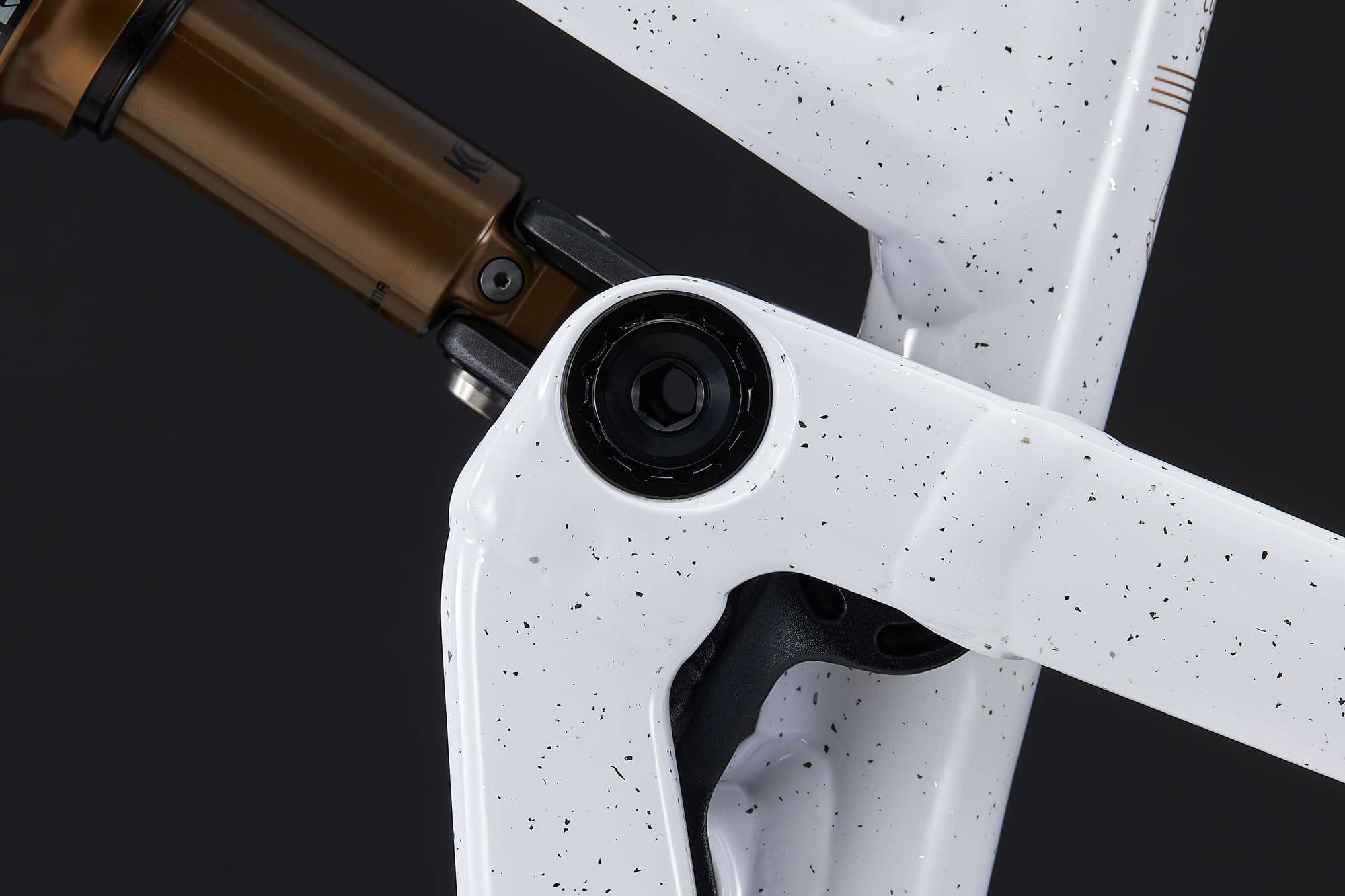 COMMENCAL META V5 SIGNATURE GLITTERY WHITE 2025 image large number 9