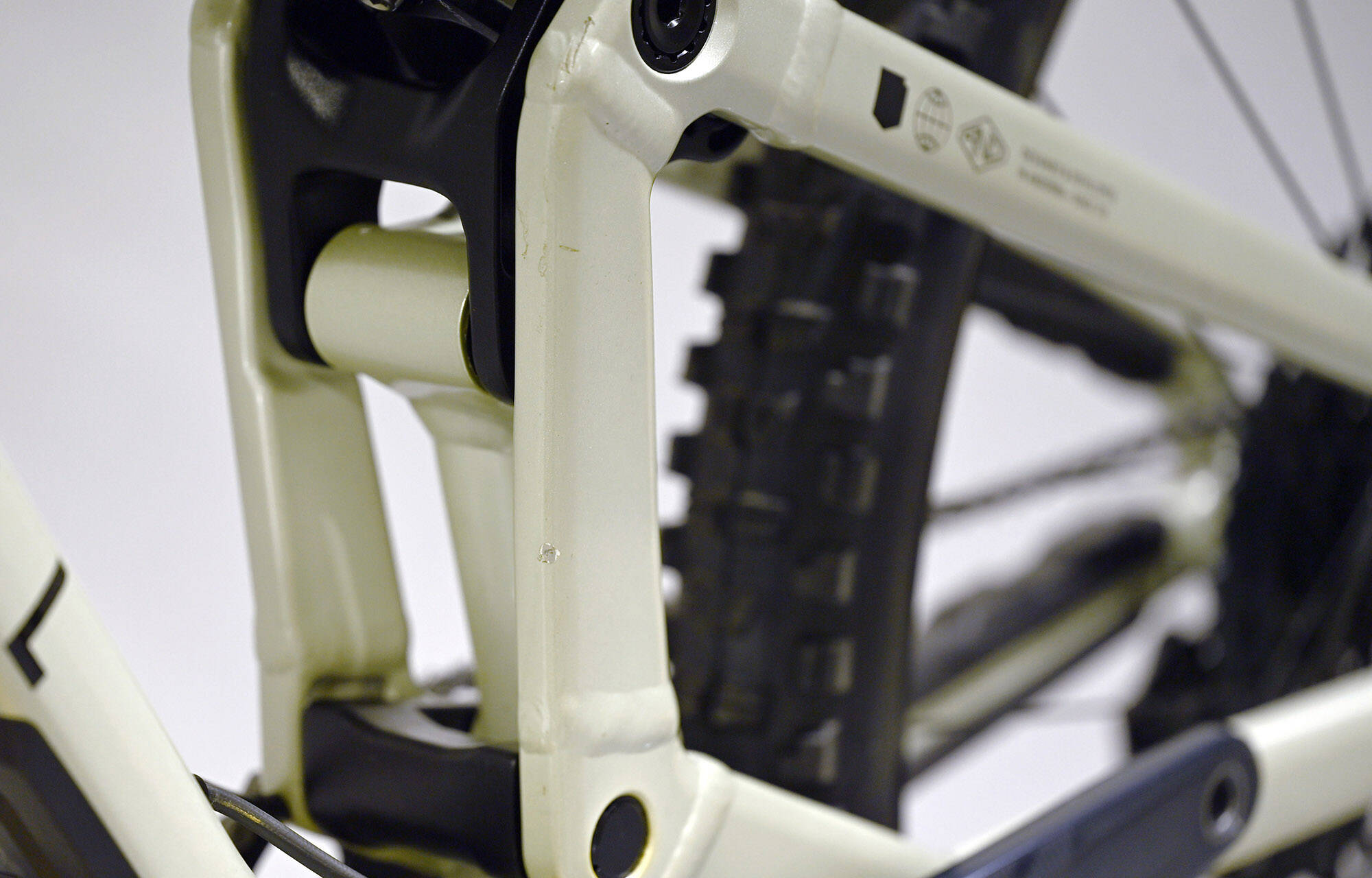 COMMENCAL META V5 PURE WHITE ALC - M (24100032) image large number 12
