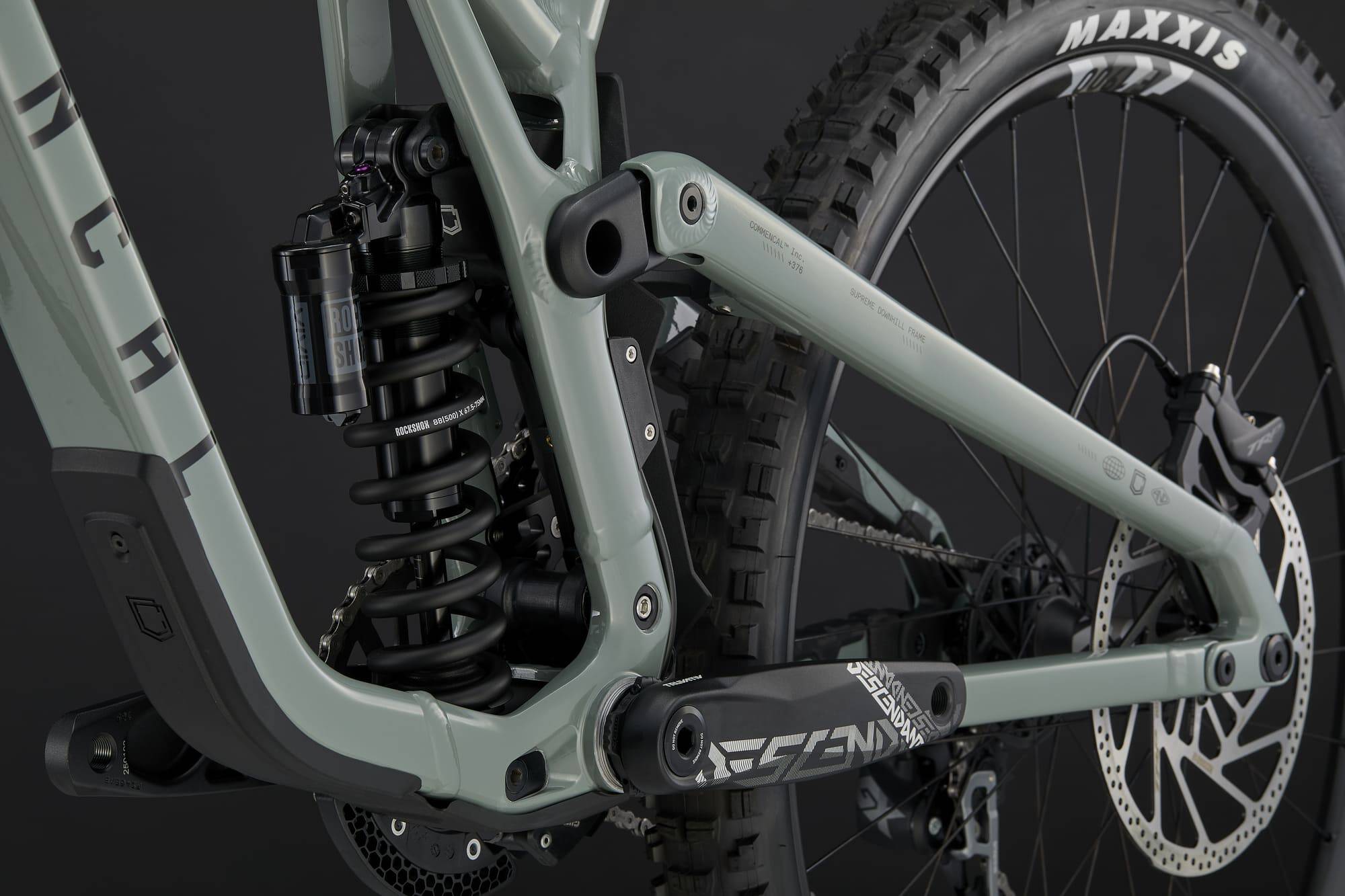 COMMENCAL SUPREME DH V5 RIDE PYRITE GREY 2026 image large number 7