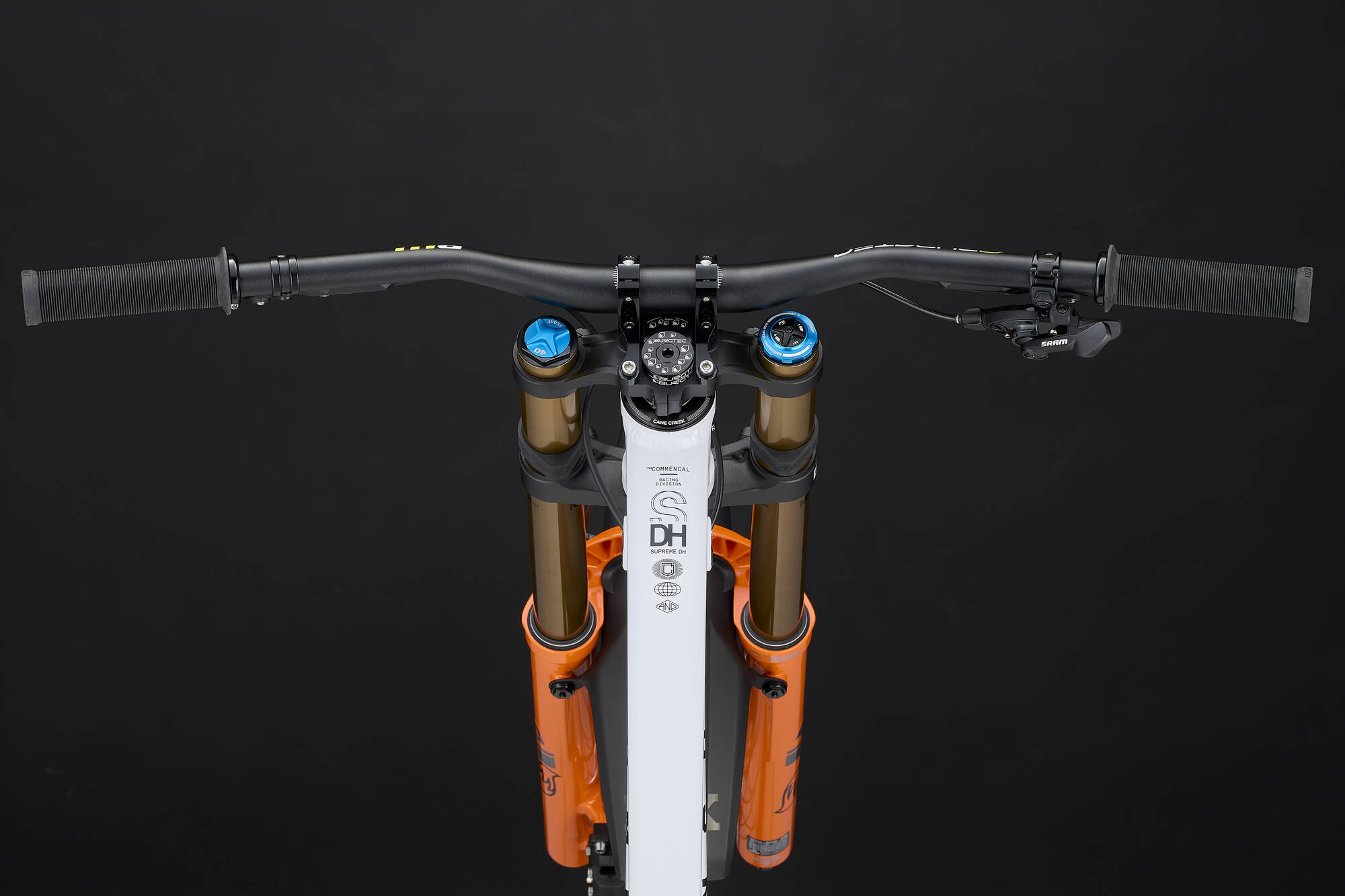 COMMENCAL SUPREME DH V5 SIGNATURE PURE WHITE 2026 image large number 3