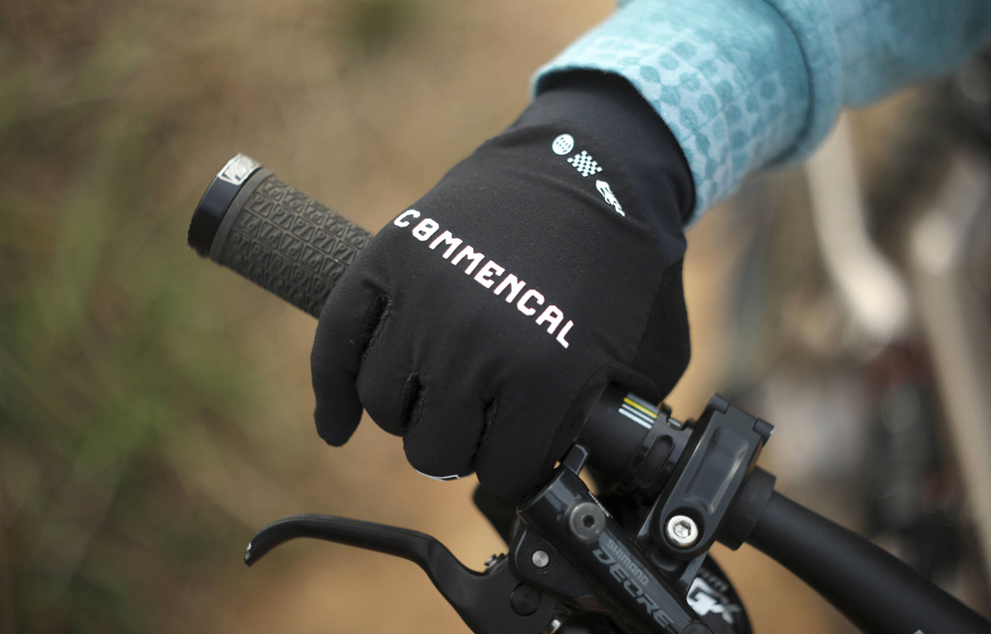 GANTS COMMENCAL LIGHTECH KIDS CORPORATE BLACK image large number 7