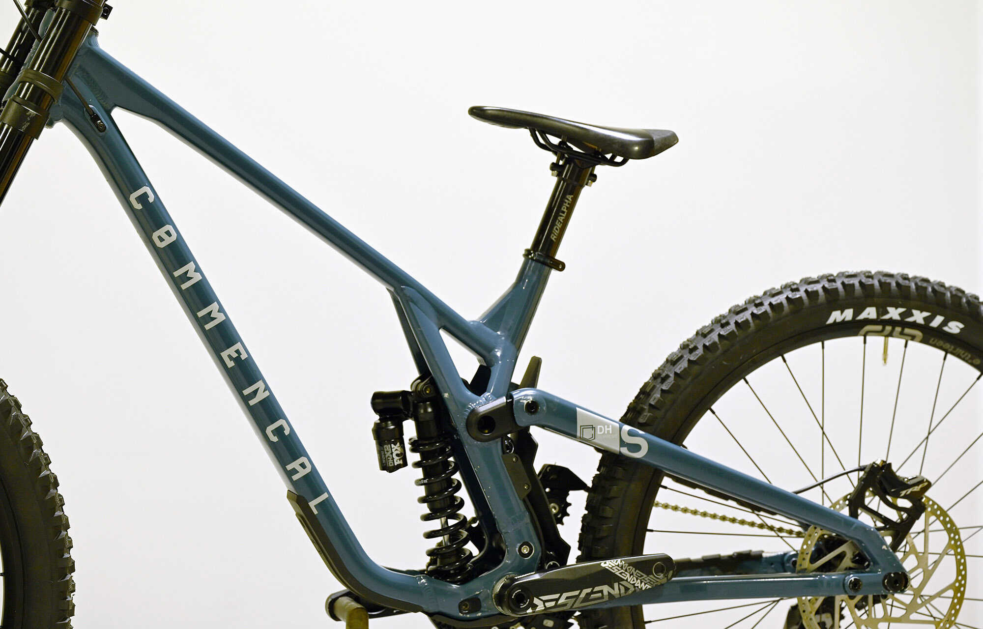 COMMENCAL SUPREME DH V5 ESSENTIAL AQUA BLUE - L (23150103) image large number 6