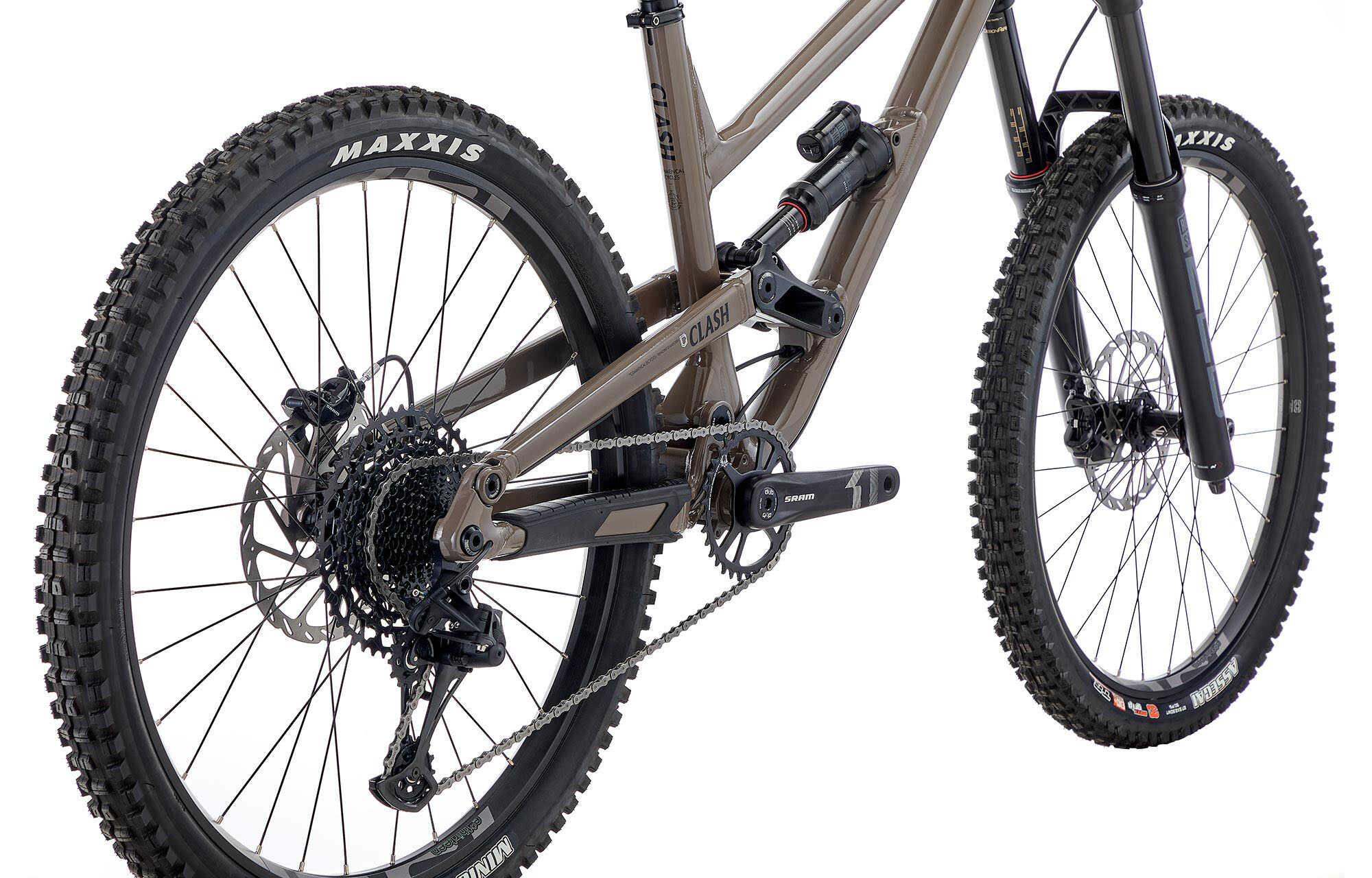 COMMENCAL CLASH RIDE DIRT image large number 1