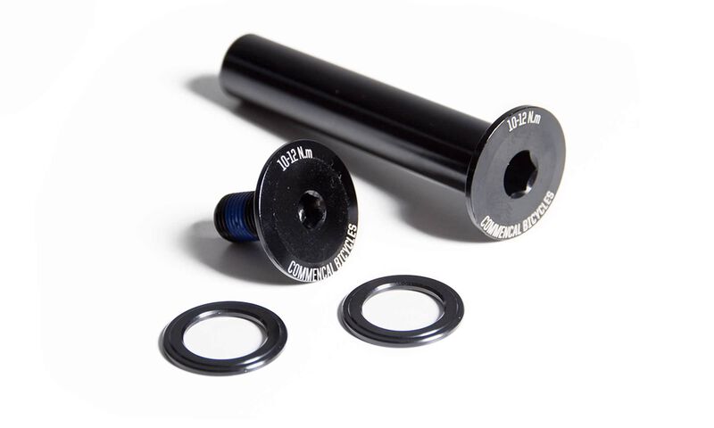 ROCKER LINK / FRONT TRIANGLE AXLE KIT FURIOUS V2