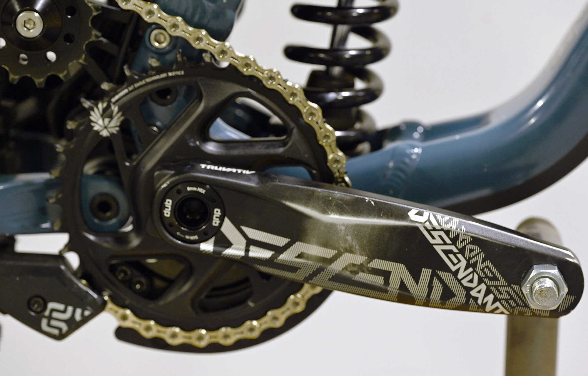 COMMENCAL SUPREME DH V5 ESSENTIAL AQUA BLUE - L (23150103) image large number 8