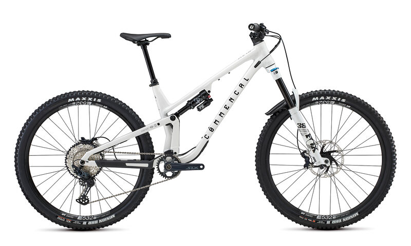 COMMENCAL META V5 ESSENTIAL PURE WHITE