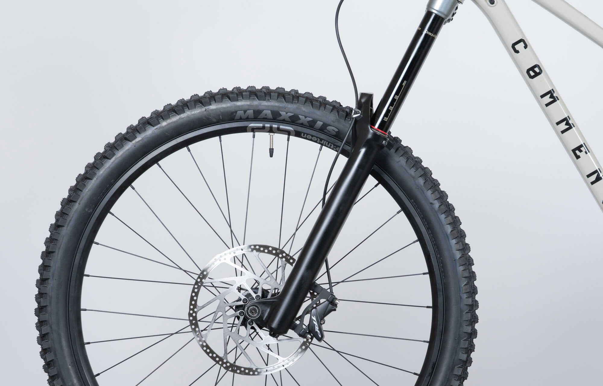 COMMENCAL SUPREME DH V5 RIDE CHALK - L (23150003) image large number 4