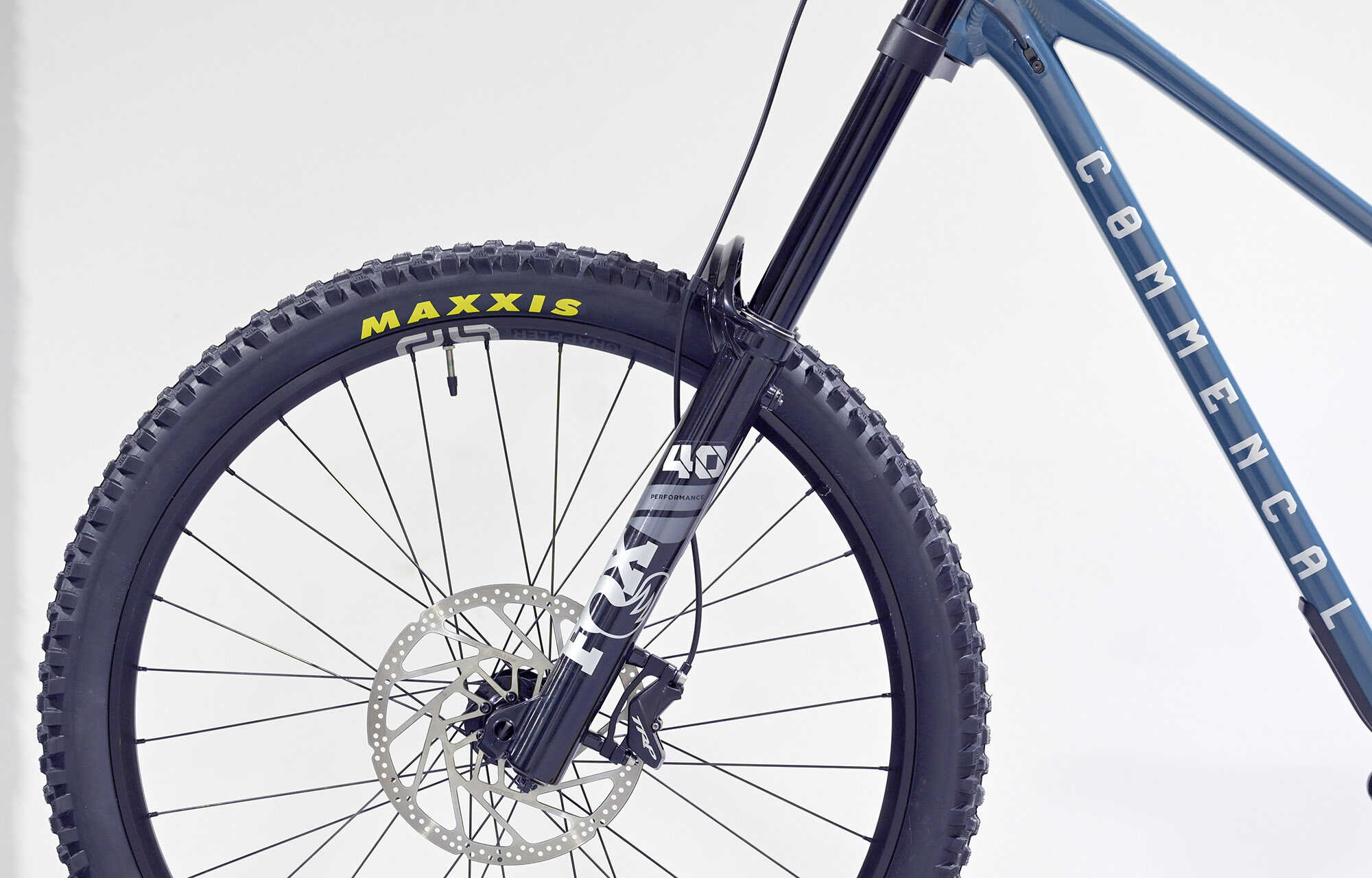 COMMENCAL SUPREME DH V5 ESSENTIAL AQUA BLUE - L (23150103) image large number 4