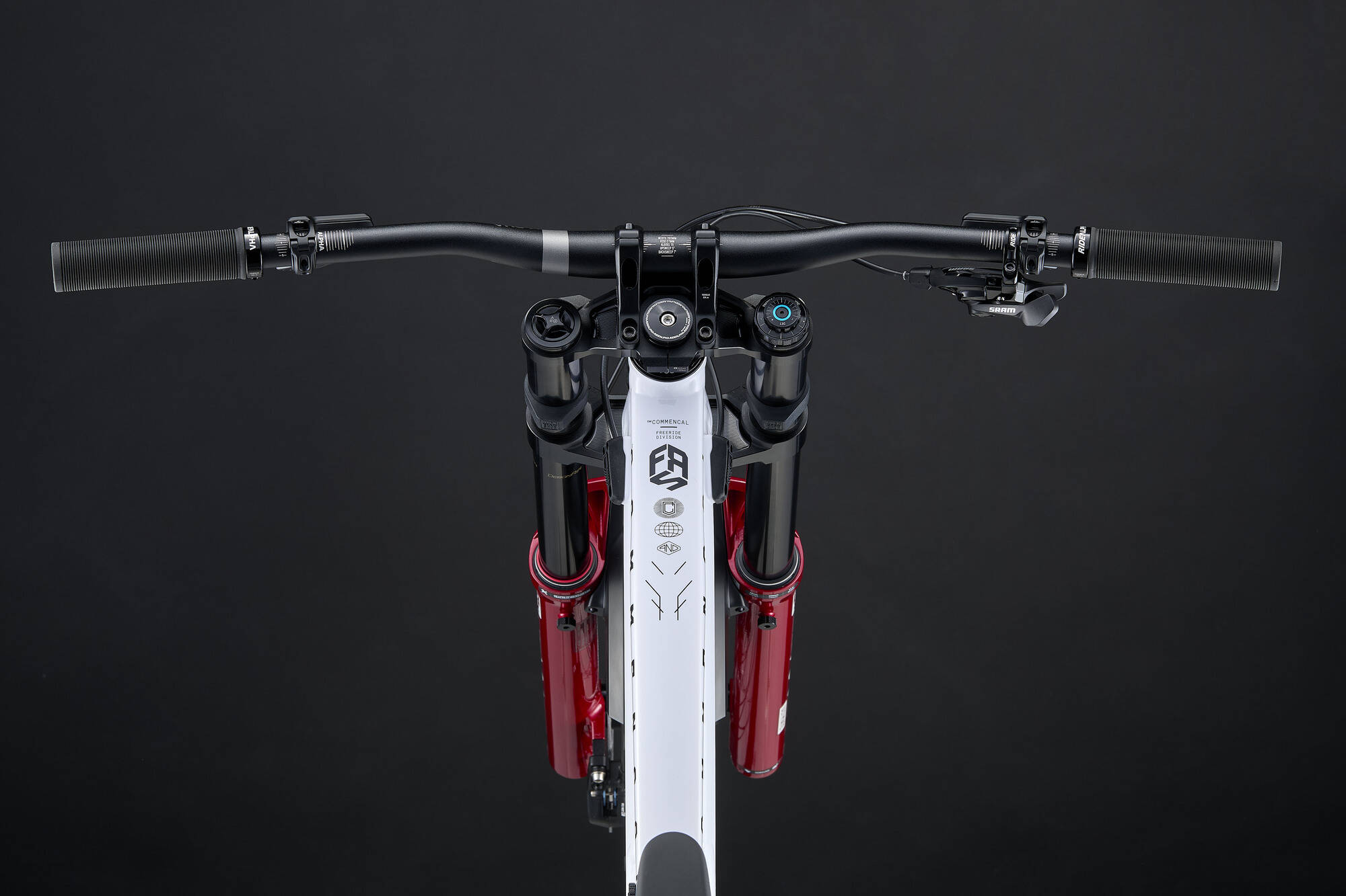 COMMENCAL FRS ROCKSHOX PURE WHITE 2026 image large number 3
