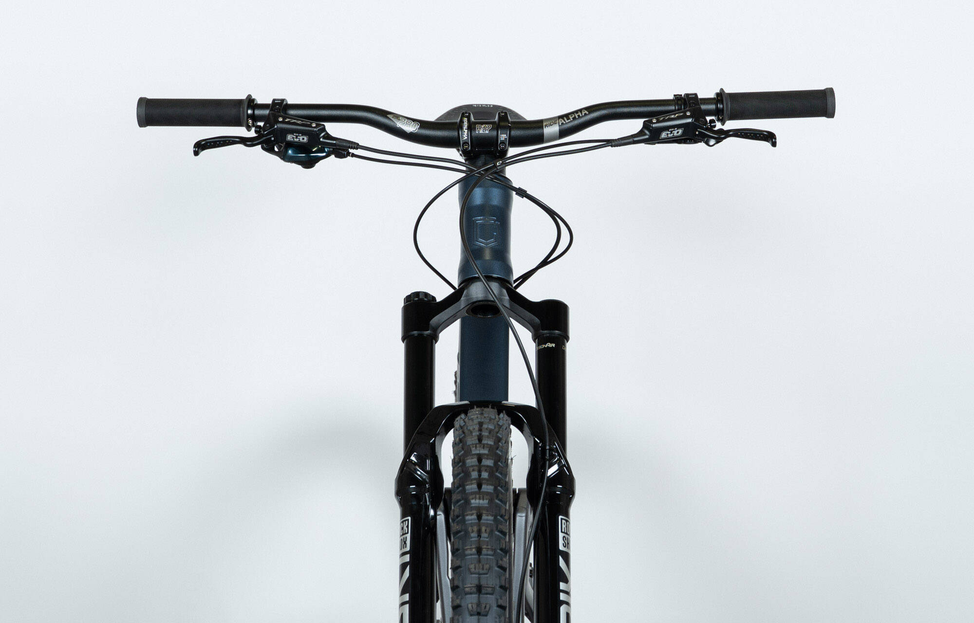 COMMENCAL META V5 RACE SPARKLY BLUE - M (23121302) image large number 3