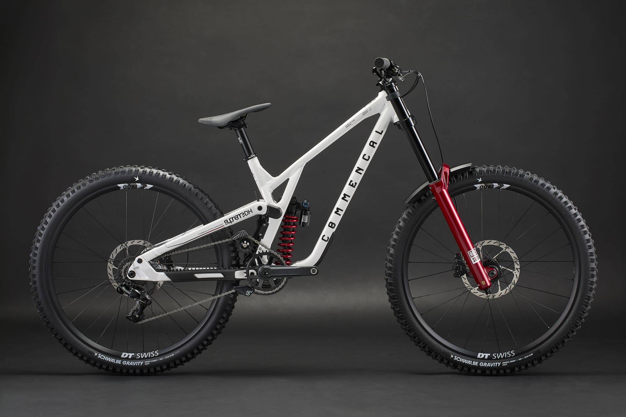 COMMENCAL SUPREME DH XS V5.2 PURE WHITE 2027 image large number 0