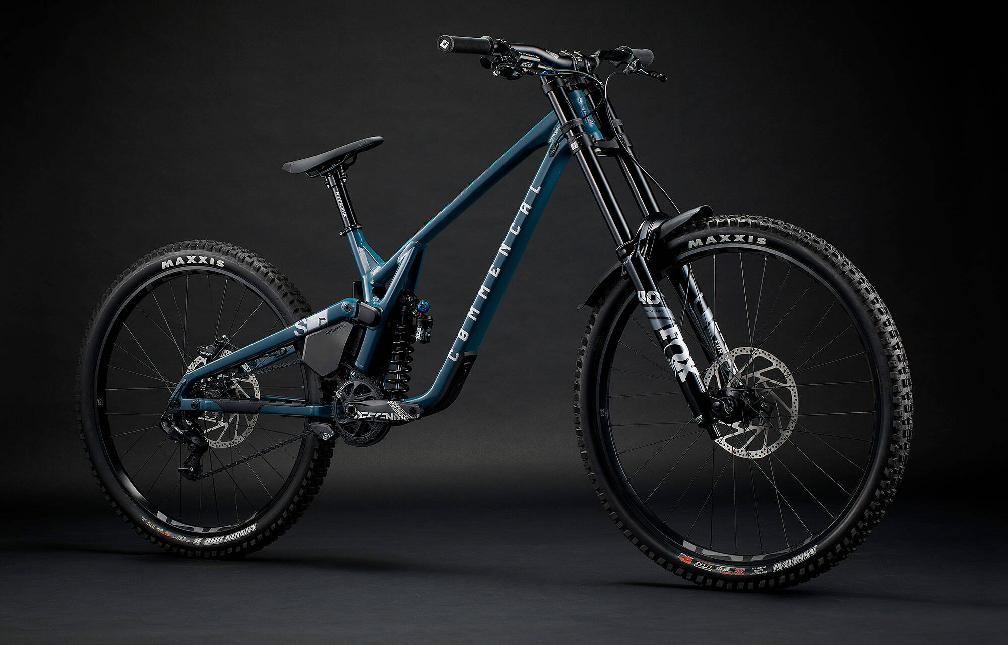 COMMENCAL SUPREME DH V5 ESSENTIAL AQUA BLUE image large number 1