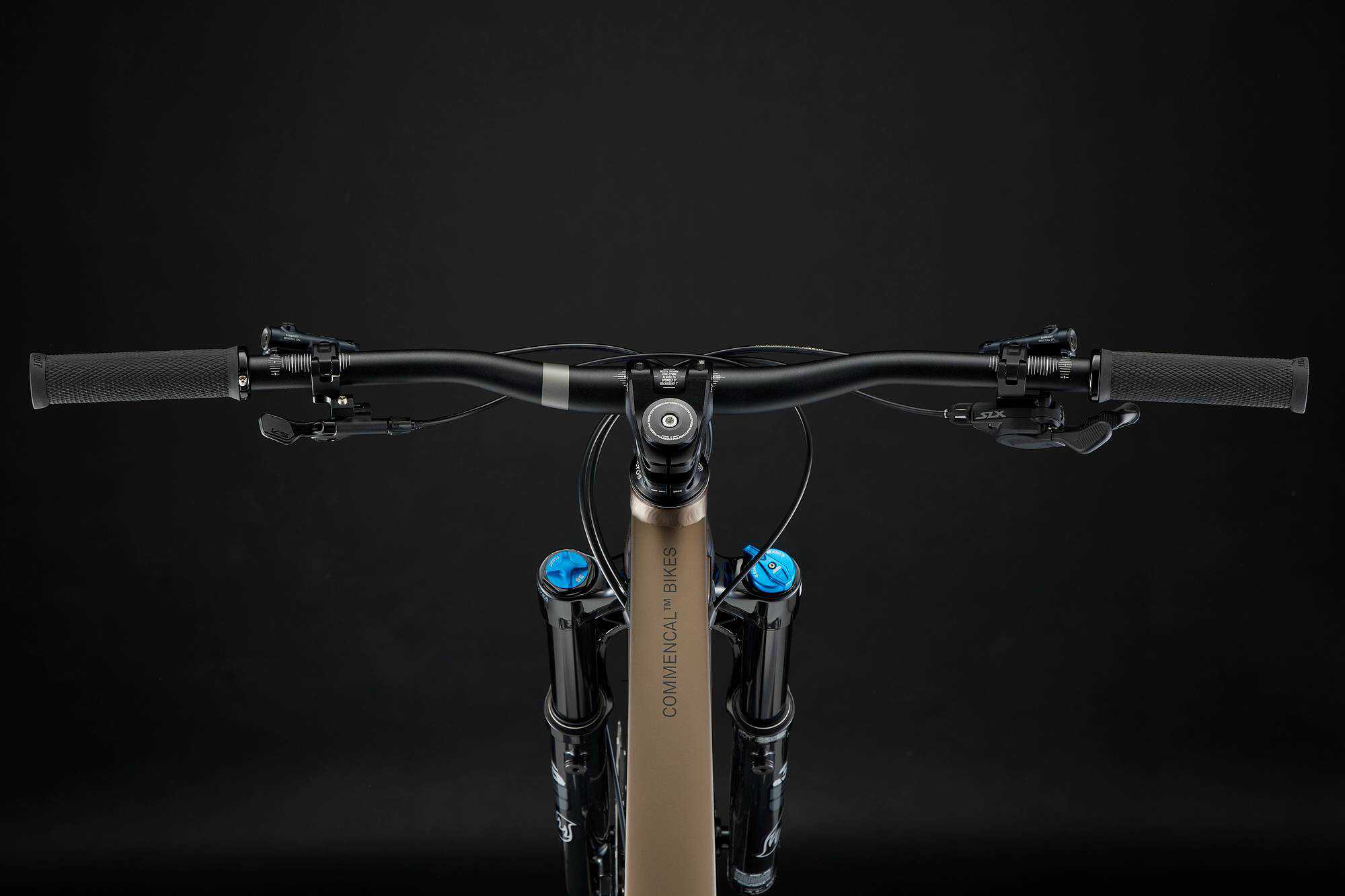 COMMENCAL META TR V4 ESSENTIAL FROZEN BROWN image large number 3