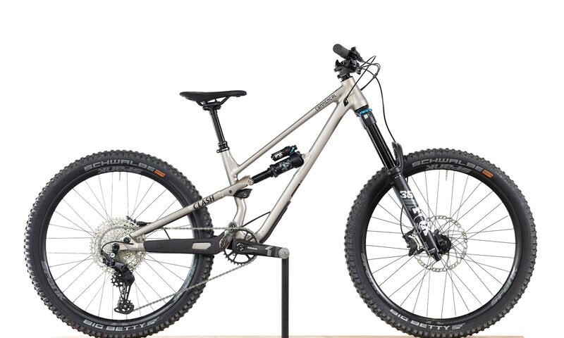 COMMENCAL CLASH JR CHAMPAGNE - (22170700)