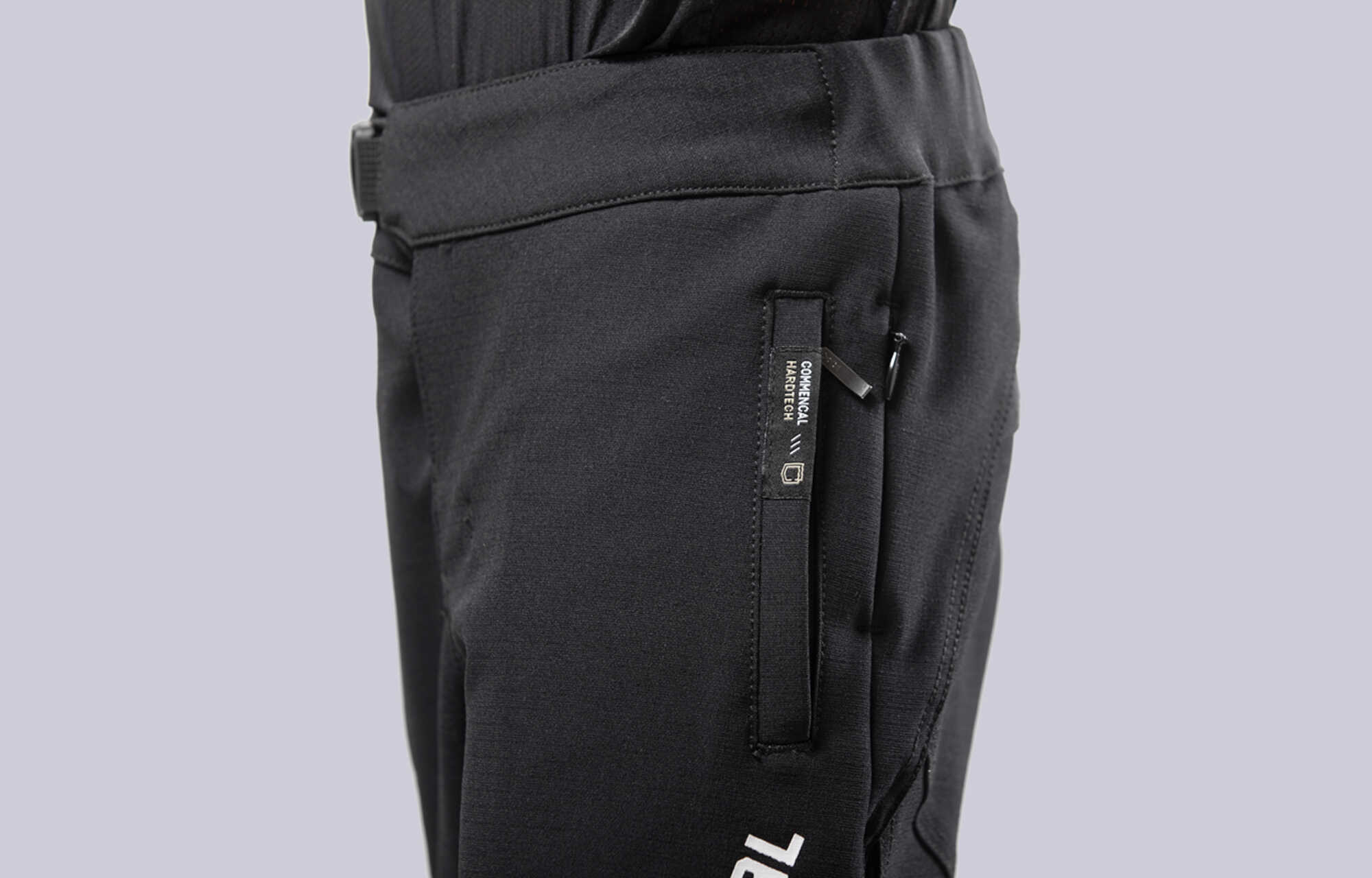 PANTALON HARDTECH COMMENCAL KIDS BLACK image large number 2