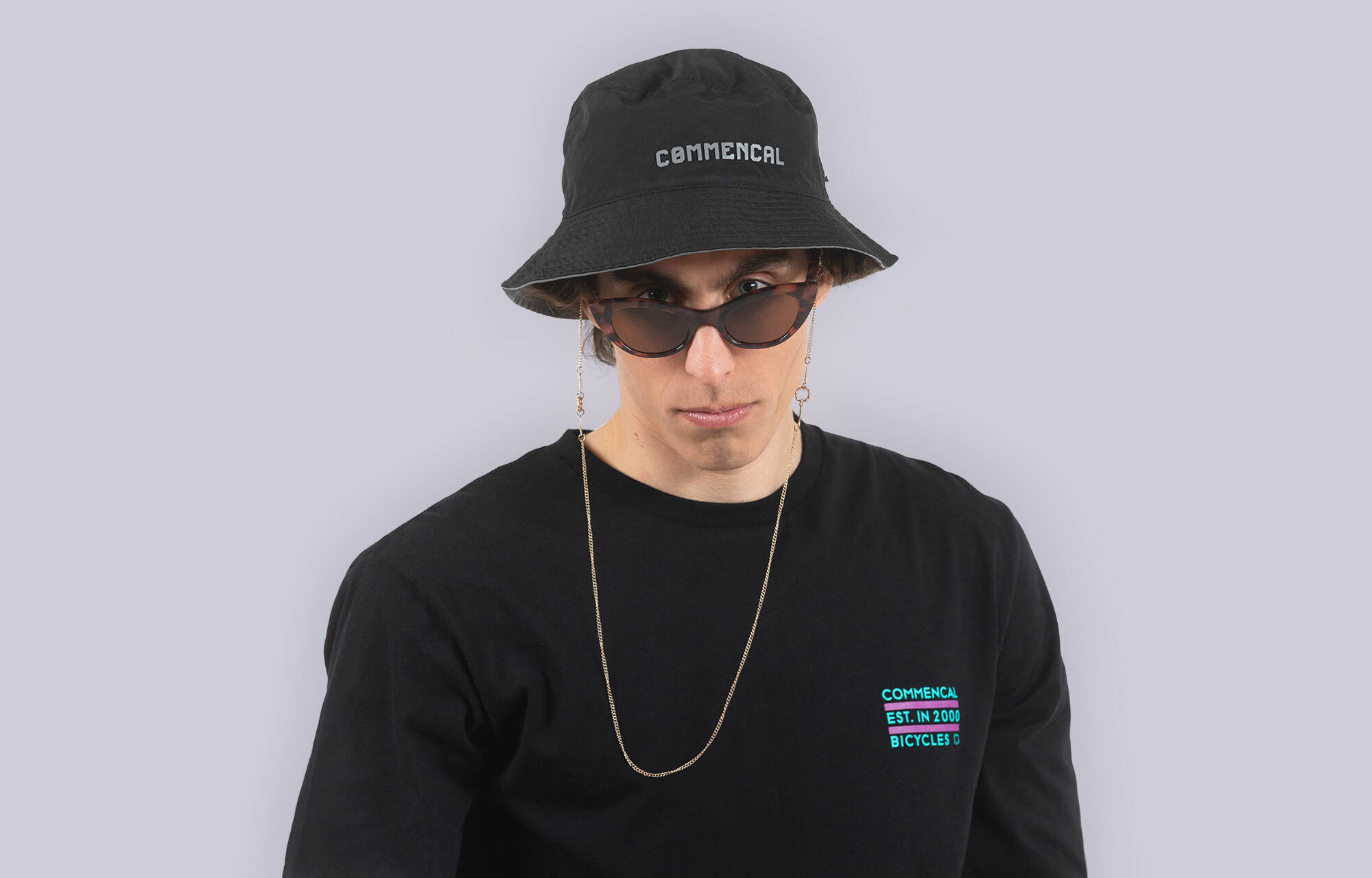 COMMENCAL REVERSIBLE REFLECTIVE BUCKET HAT image large number 2