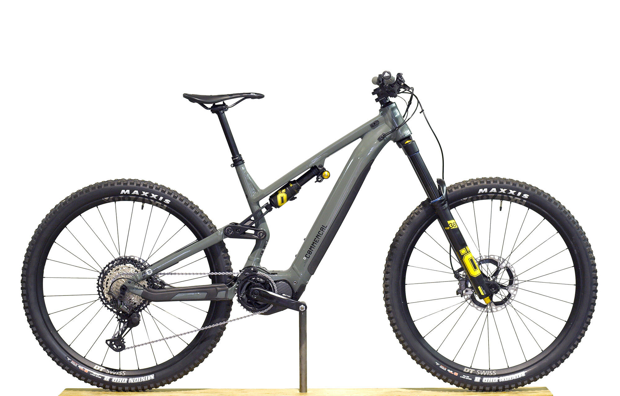 COMMENCAL META POWER 29 OHLINS EDITION KESWICK GREEN- M (21180802) 276km image number null