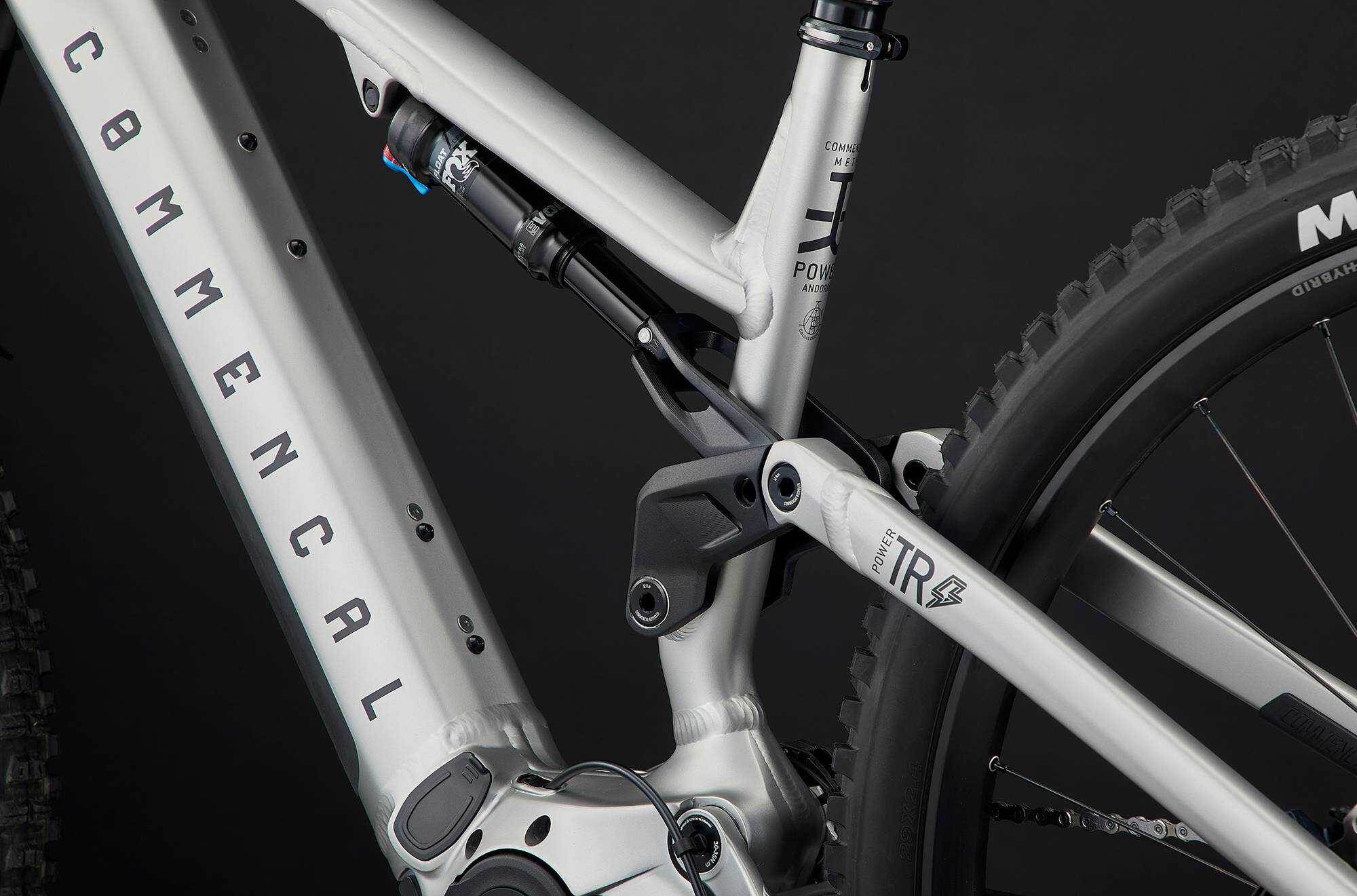 COMMENCAL META POWER TR BOSCH ESSENTIAL SILVER image large number 6