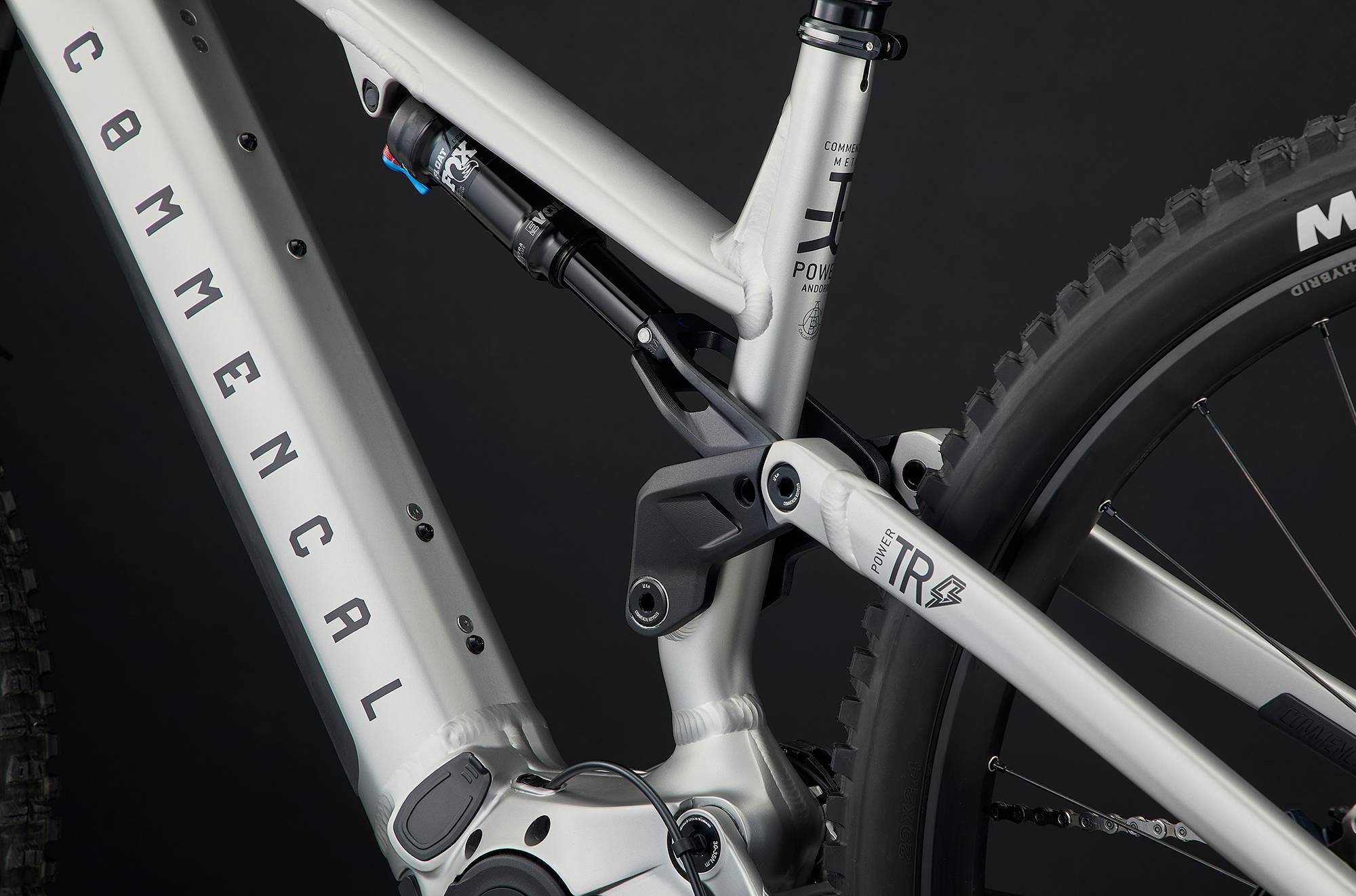 COMMENCAL META POWER TR BOSCH ESSENTIAL SILVER image large number 6
