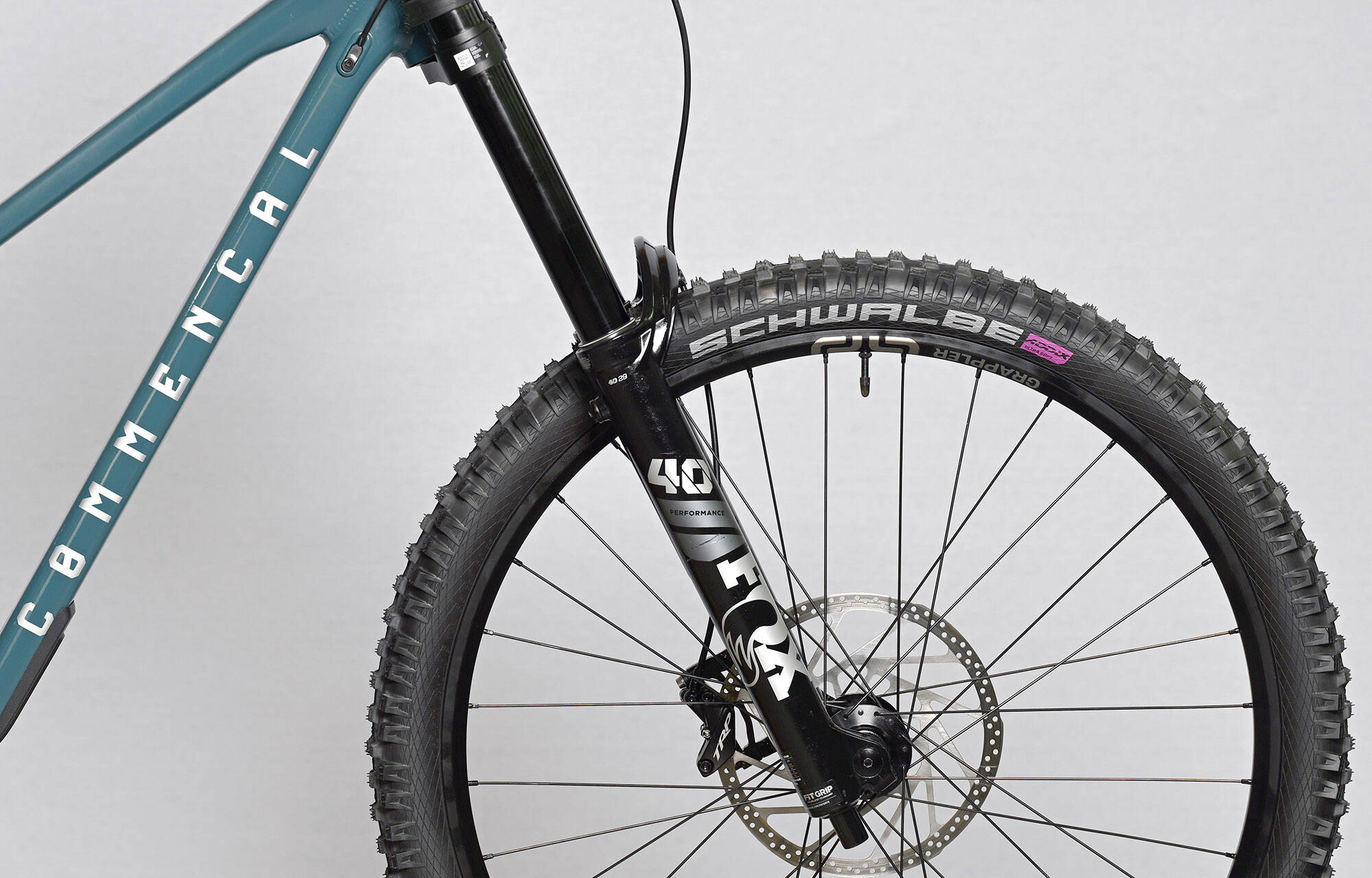 COMMENCAL SUPREME DH V5 ESSENTIAL AQUA BLUE - M (23150102) image large number 1