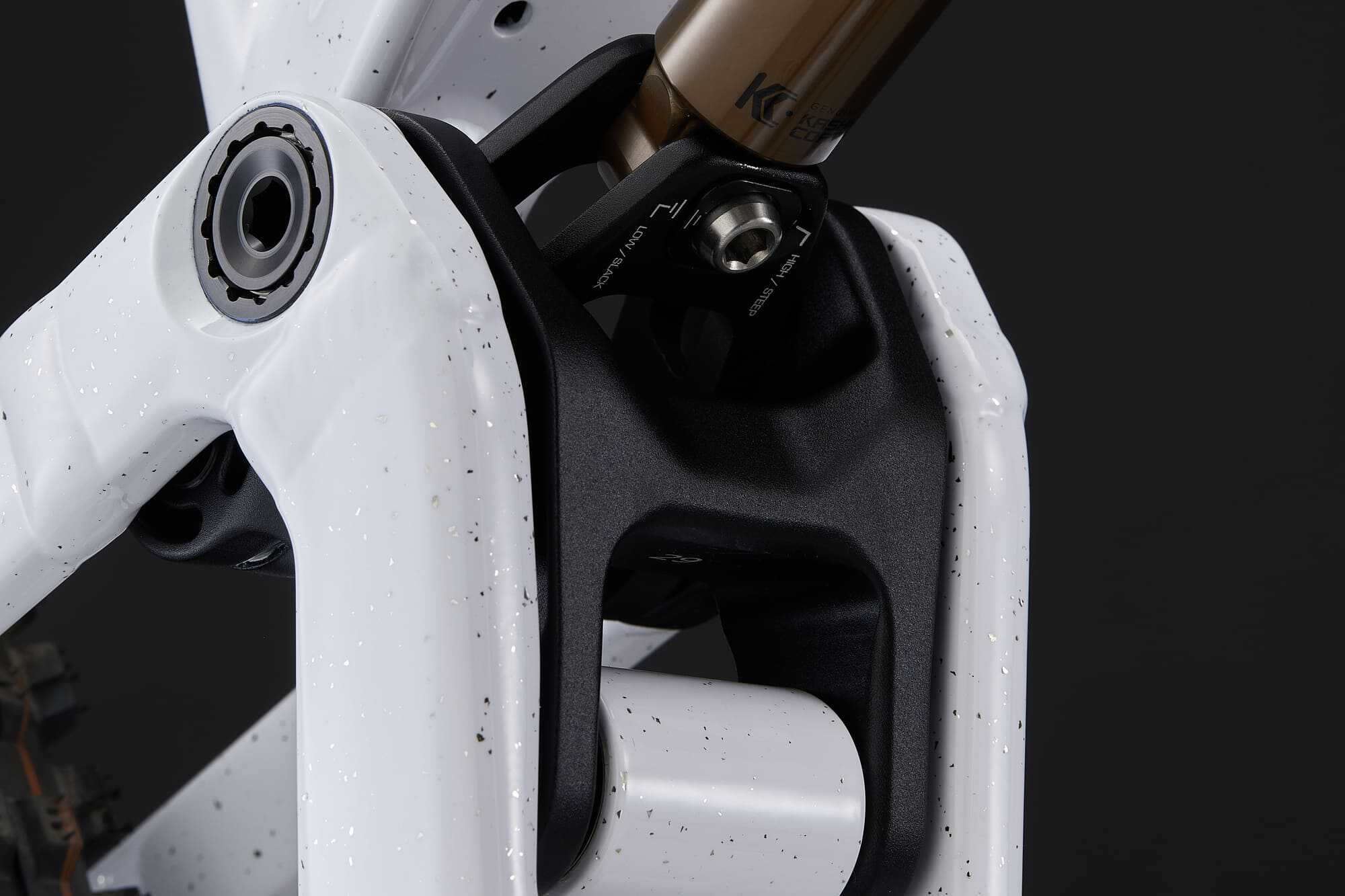 COMMENCAL META V5 SIGNATURE GLITTERY WHITE 2025 image large number 8