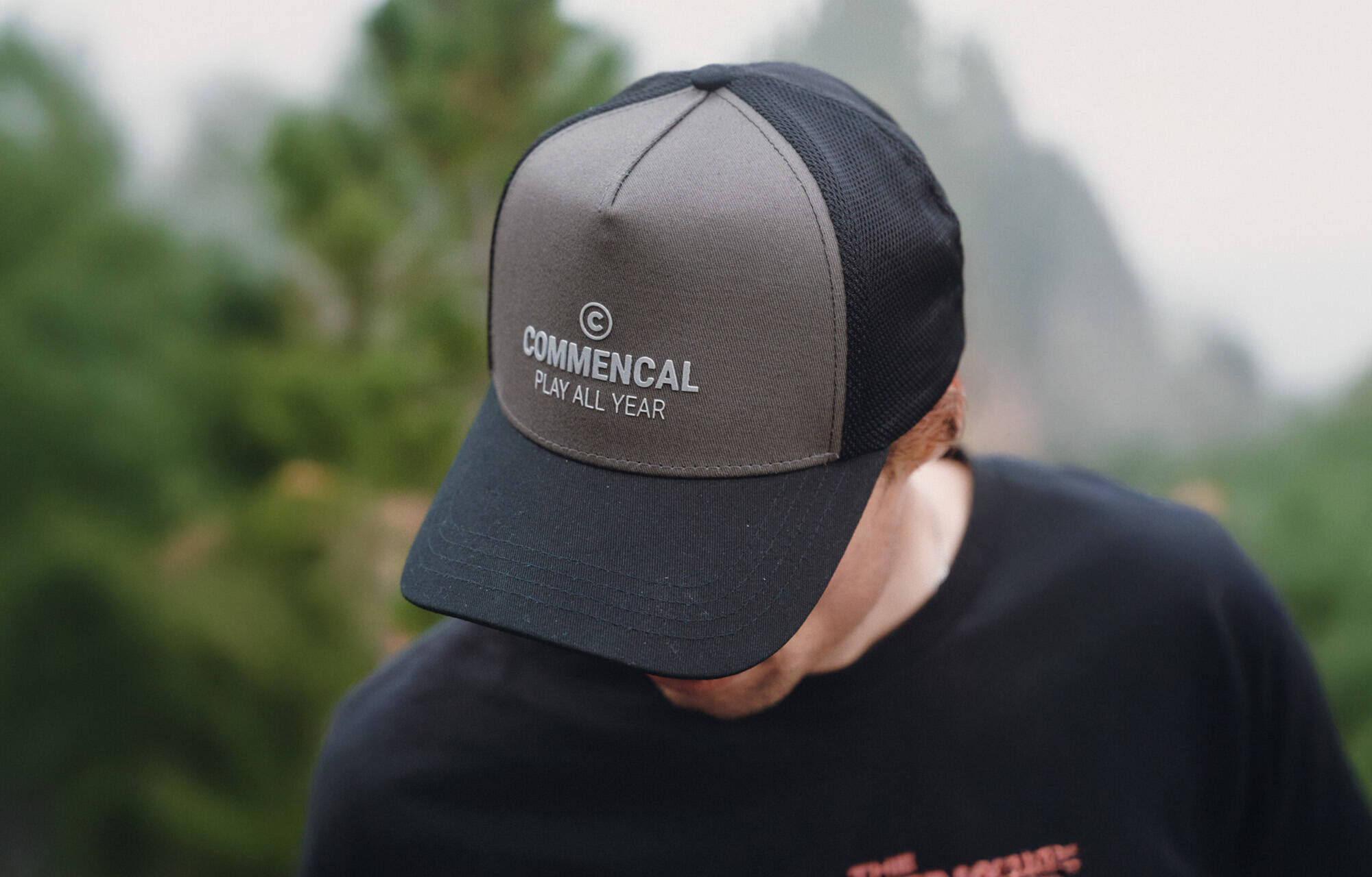 GORRA COMMENCAL TRUCKER PLAY ALL YEAR image large number 3