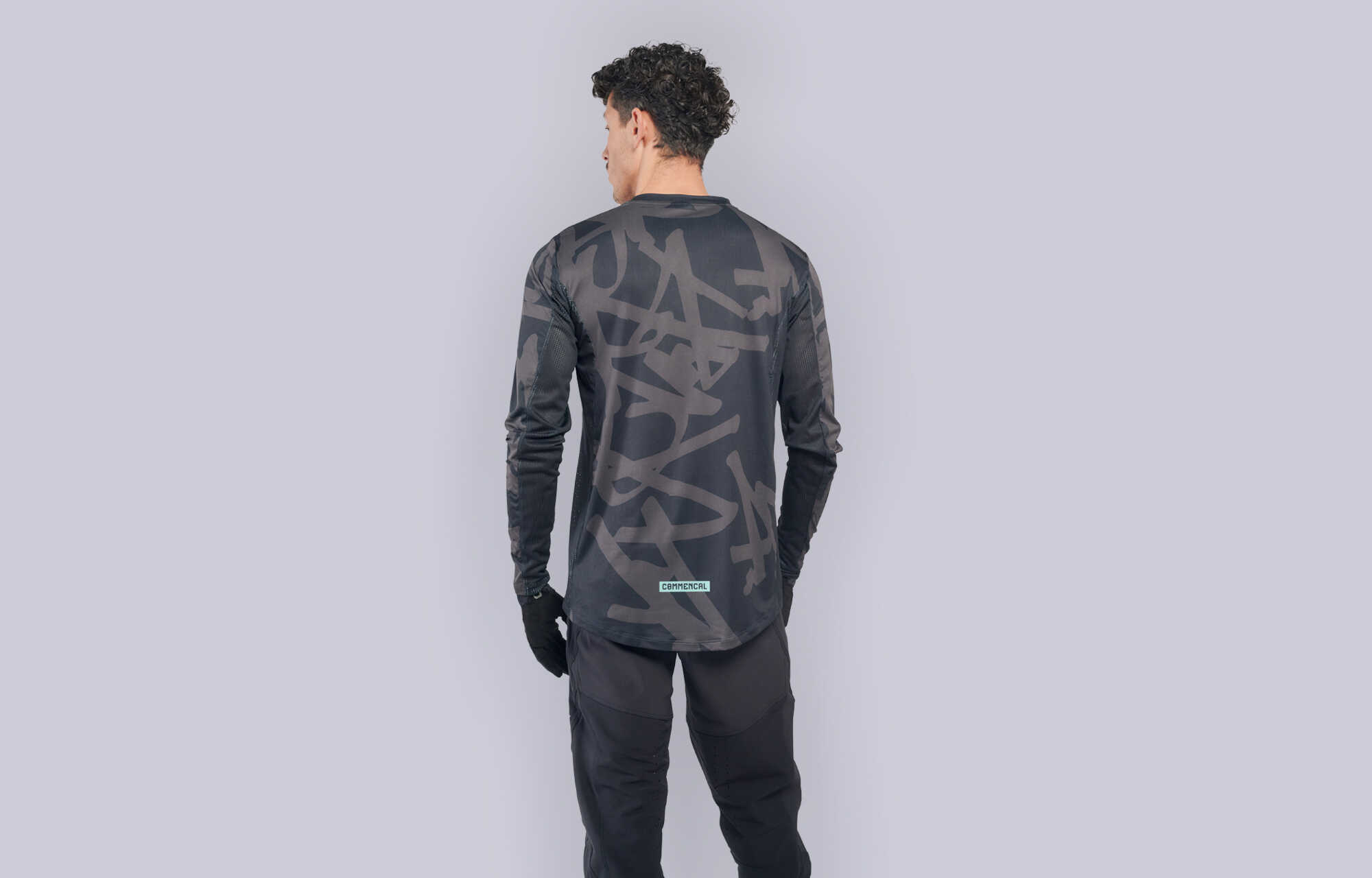 COMMENCAL LANGARM RACE TRIKOT LIGHTECH BLACK image large number 0
