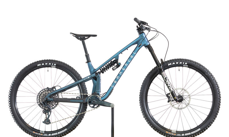 COMMENCAL META V5 RACE SPARKLY BLUE - S (23121301)