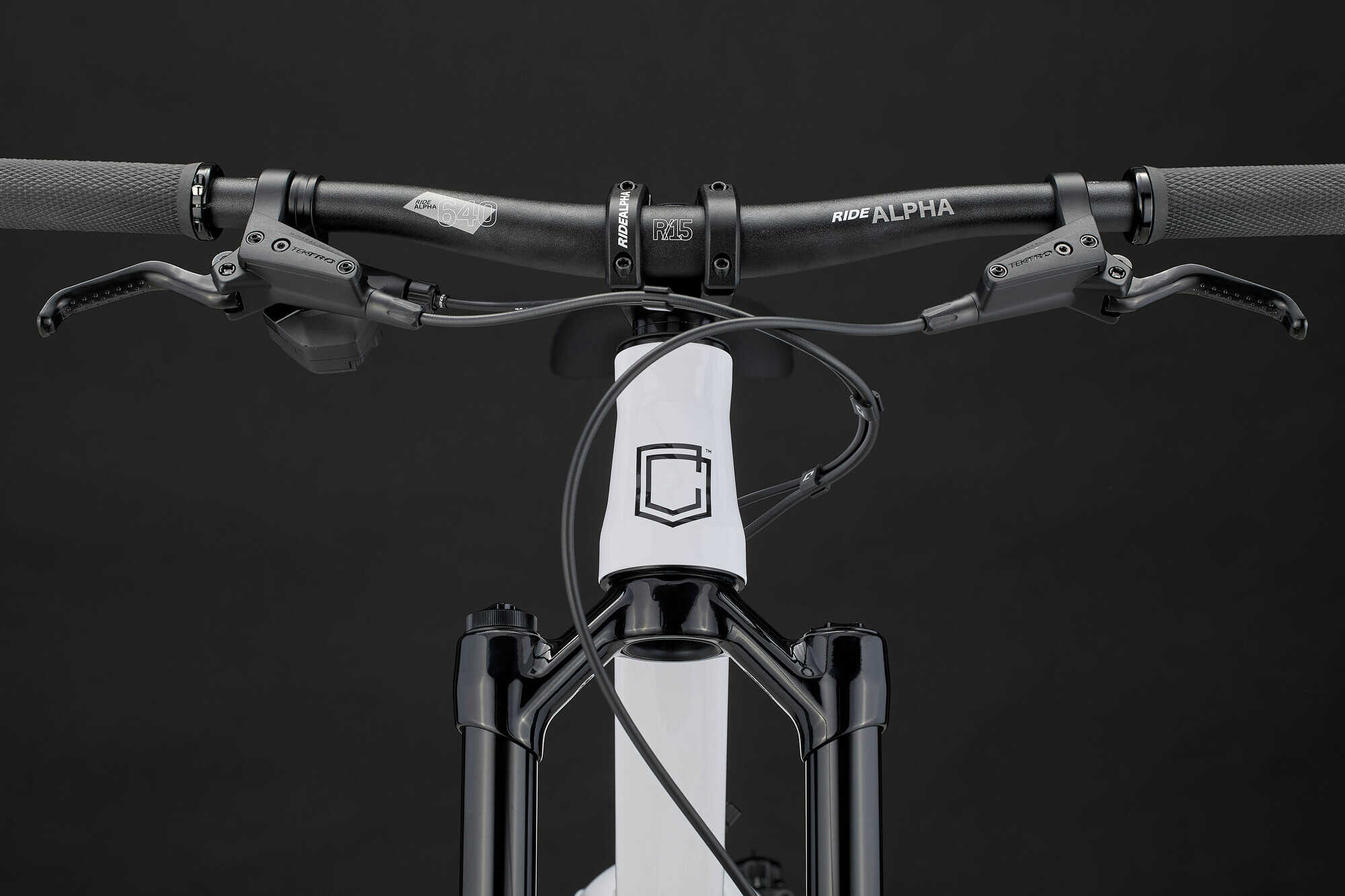 COMMENCAL CLASH 24 PURE WHITE 2026 image large number 3