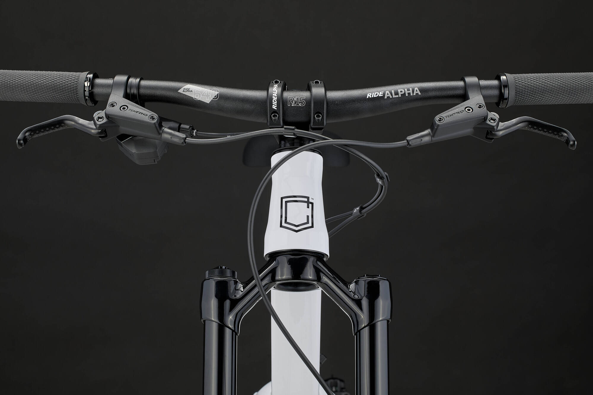 COMMENCAL CLASH 24 PURE WHITE 2026 image large number 3