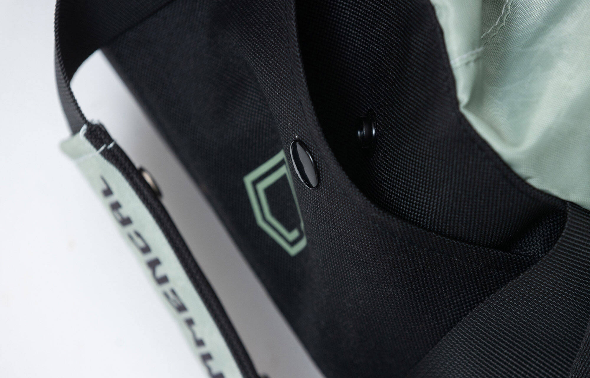 BOLSA DE CAMBIO DE ROPA COMMENCAL BLACK image large number 2