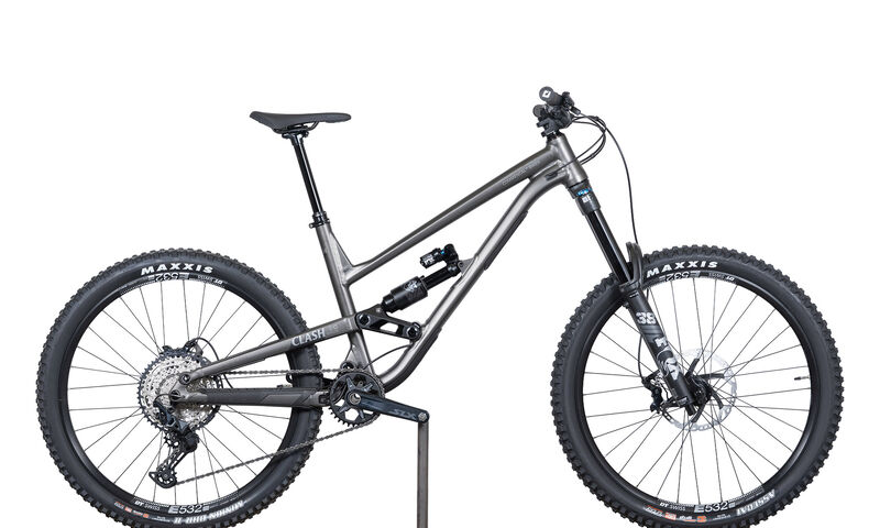 COMMENCAL CLASH ESSENTIAL DARK SLATE - L (22131303)