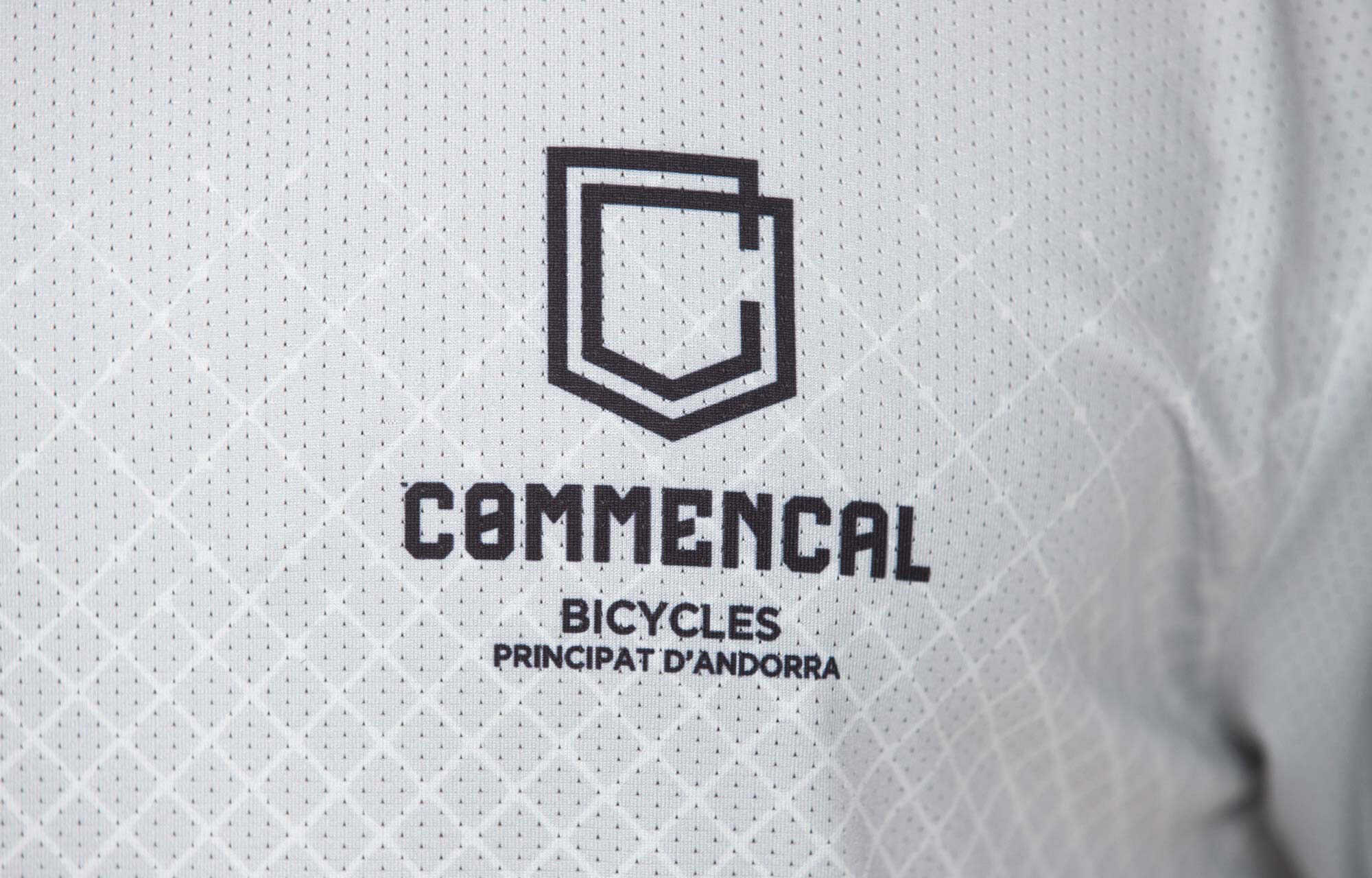 MAILLOT MANCHES COURTES COMMENCAL LIGHT GREY image large number 2
