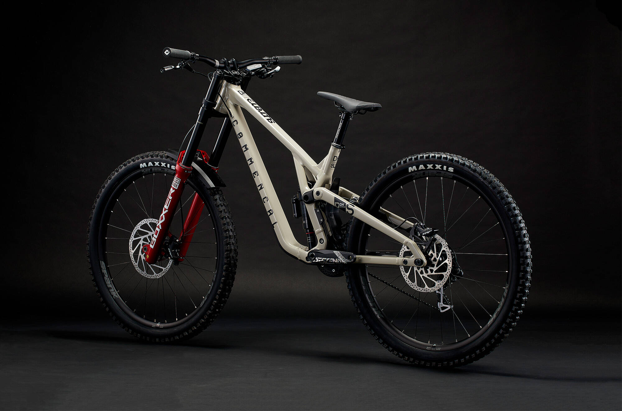 COMMENCAL SUPREME DH V5 XS CHALK ROCKSHOX image large number 2