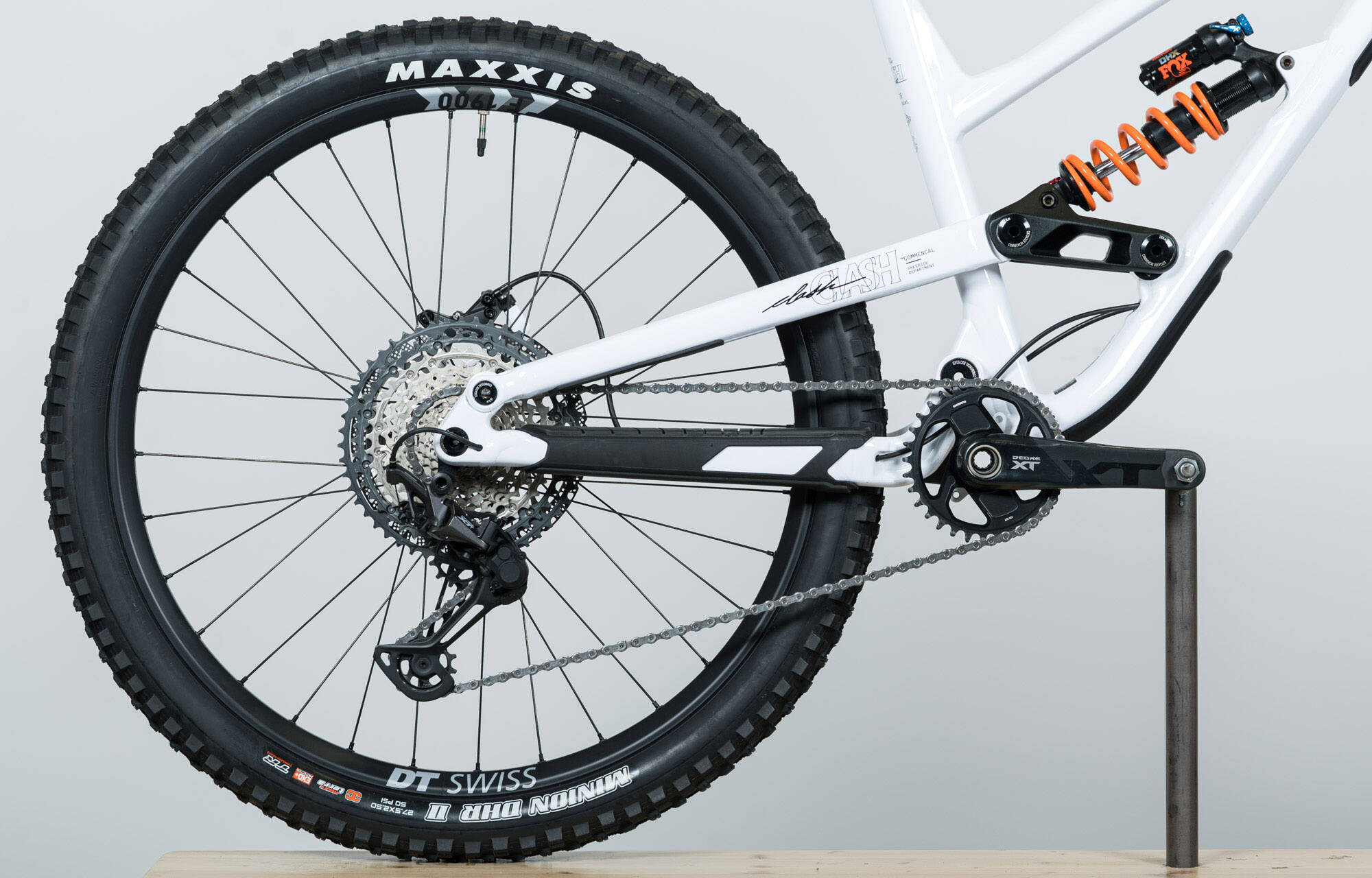 COMMENCAL CLASH SIGNATURE PURE WHITE - M (25130102) image large number 0