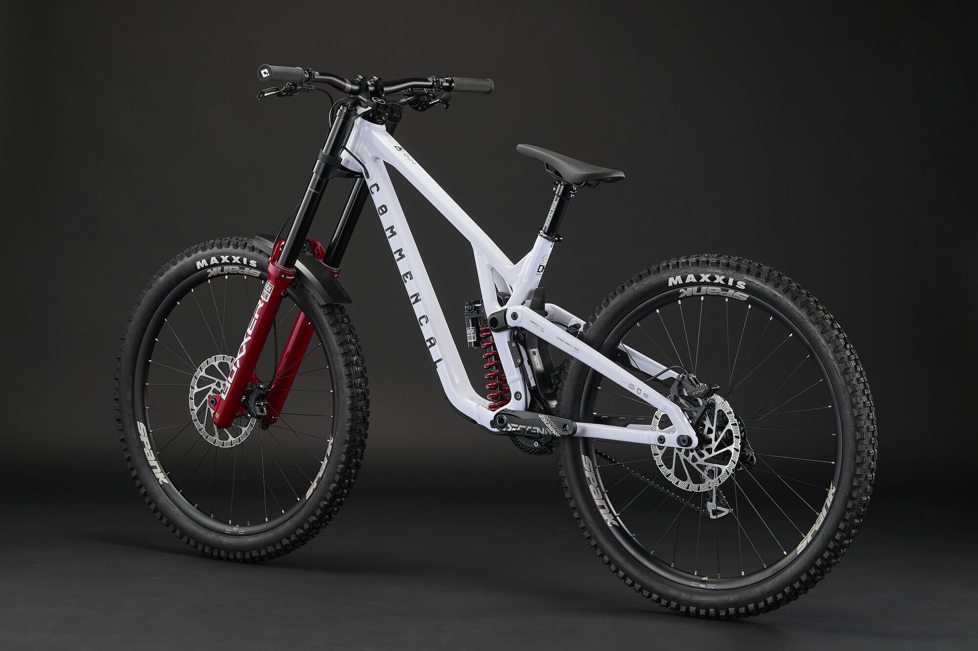 COMMENCAL SUPREME DH V5 XS PURE WHITE 2026 : Youth Downhill Bike | UK