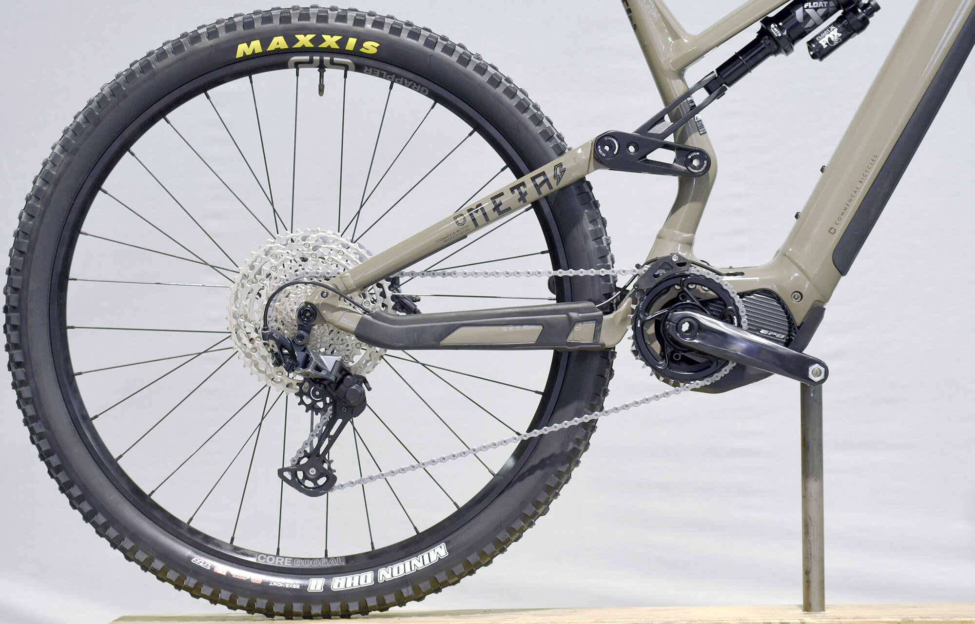 COMMENCAL META POWER AM SHIMANO ESSENTIAL DIRT - L (21181503) 1377 km image large number 0