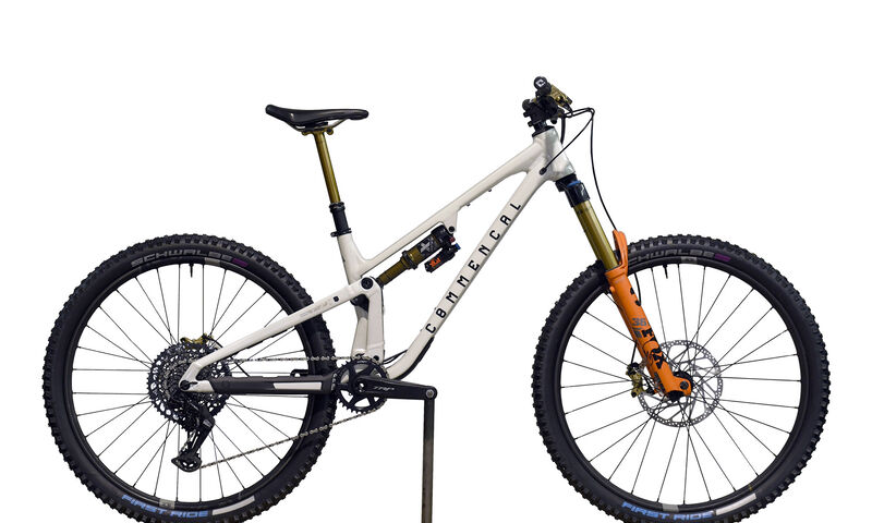 COMMENCAL META V5 CLEAR SILVER [COMMENCAL TEAM] ALC - S (24100011)