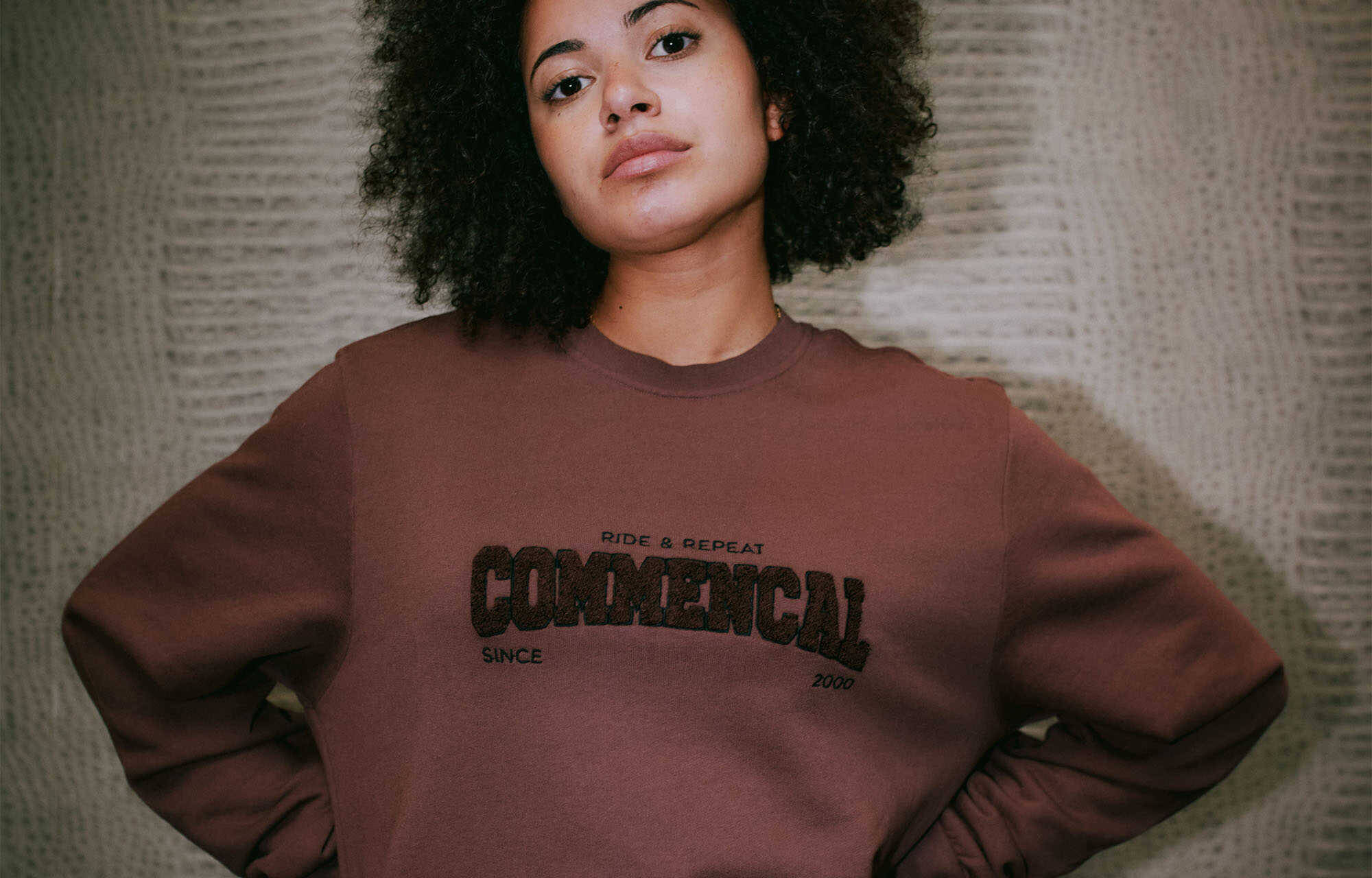 CREWNECK COMMENCAL REGULAR FIT UNIVERSITY GRANIT image large number 2