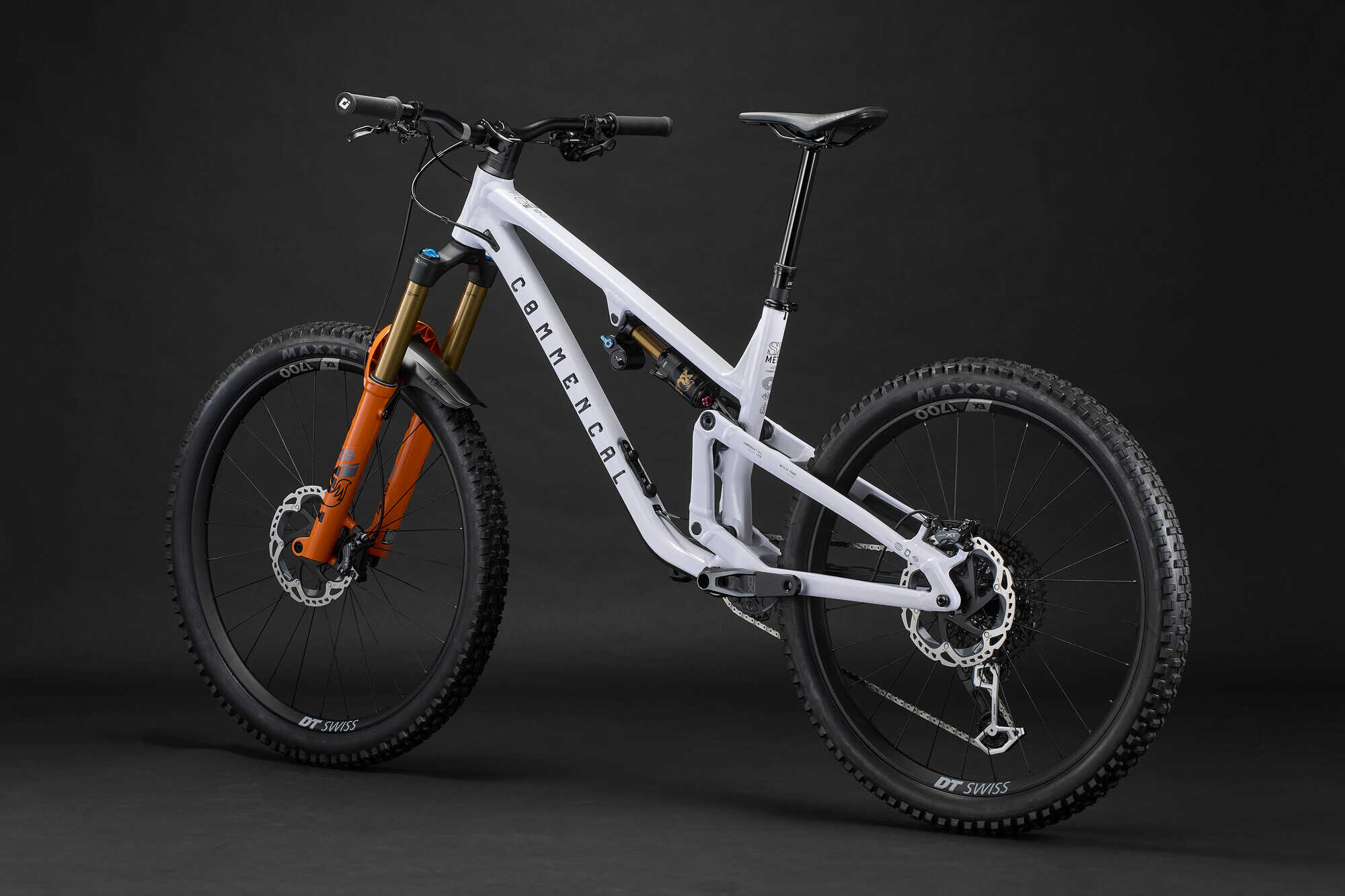 COMMENCAL META SX V5 SIGNATURE PURE WHITE 2026 image large number 2