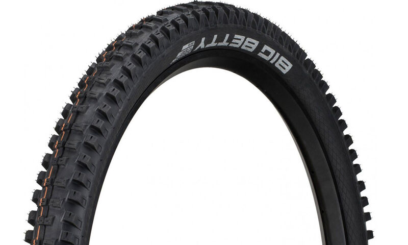 SCHWALBE BIG BETTY 27.5 X 2.4 SUPER GRAVITY ADDIX SOFT