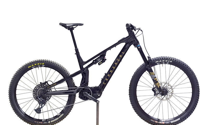 COMMENCAL META POWER SX 400 ESSENTIAL - L (24182393) 276 km
