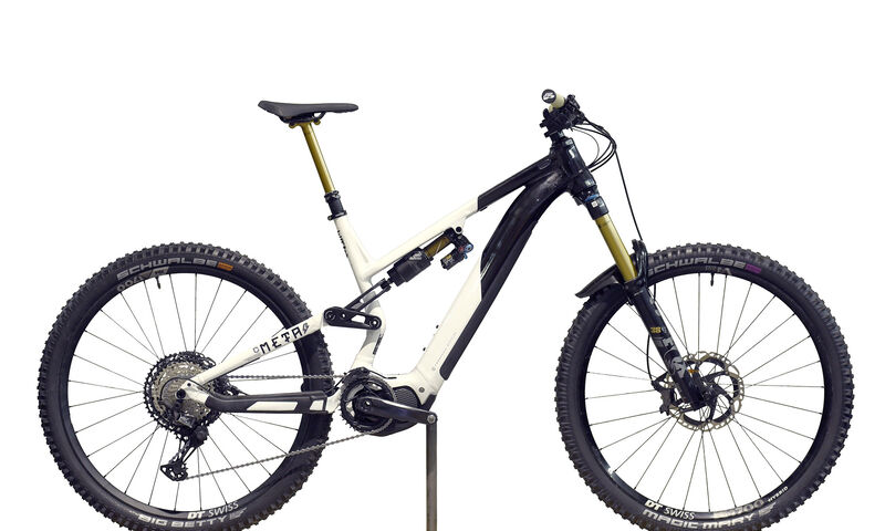 COMMENCAL META POWER SHIMANO 29 SIGNATURE BLACK & WHITE - L (21180703) 1012km
