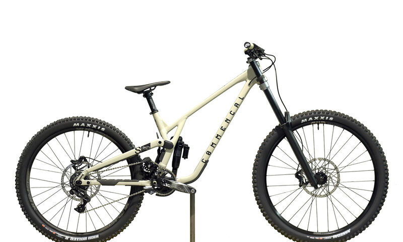 COMMENCAL SUPREME DH V5 RIDE CHALK - L (23150003)