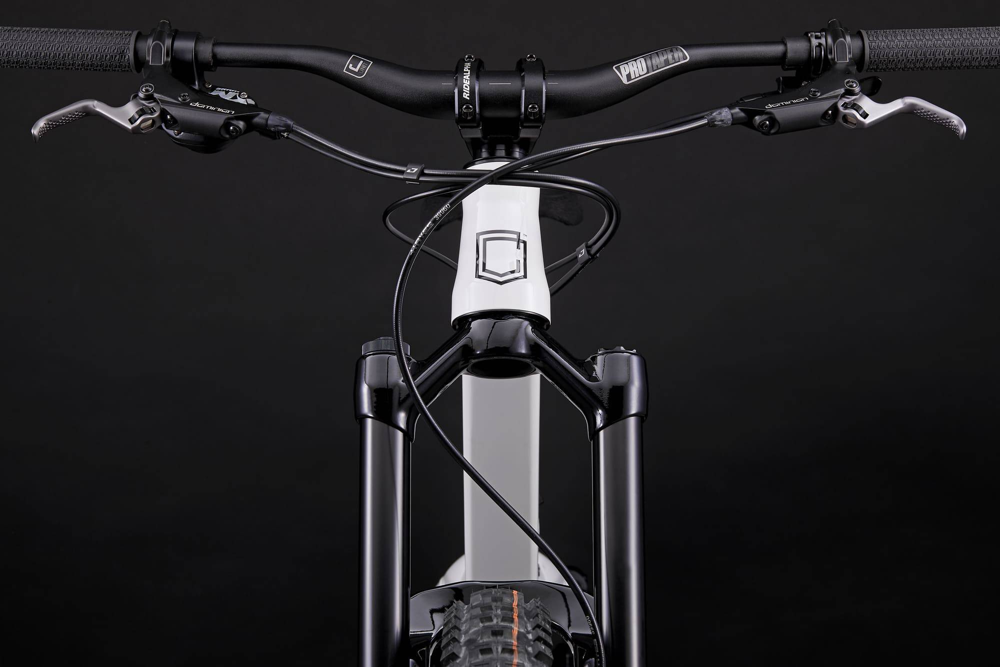 COMMENCAL CLASH 24 V2 PURE WHITE image large number 6