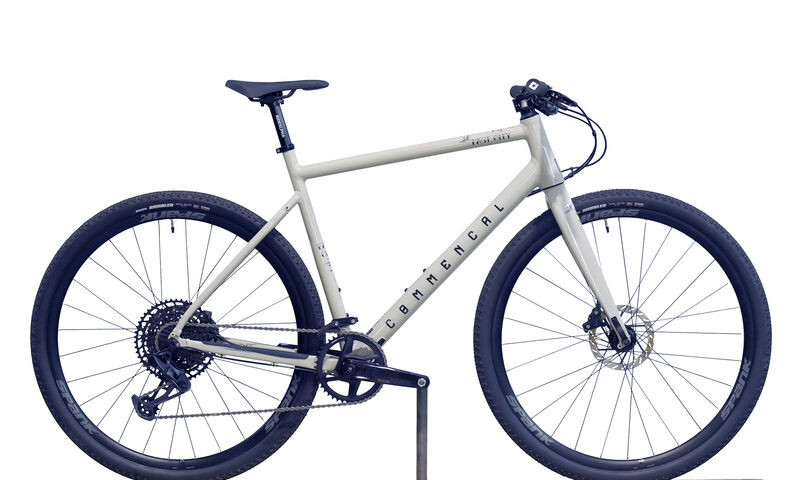 COMMENCAL FCB ESSENTIAL CHALK - L (23160103)