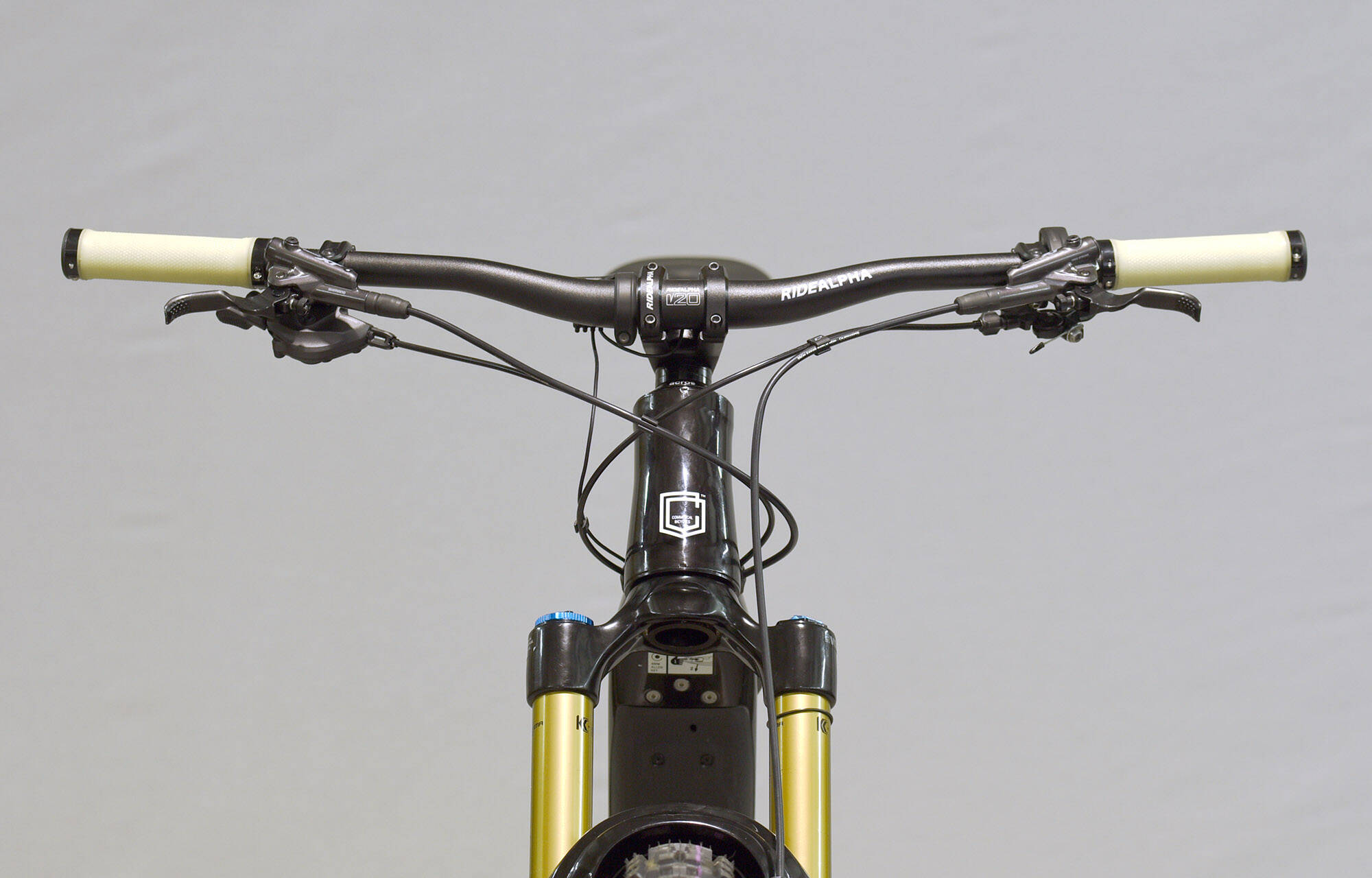 COMMENCAL META POWER AM SHIMANO SIGNATURE BLACK & WHITE - L (21180703) 1012 km image large number 3