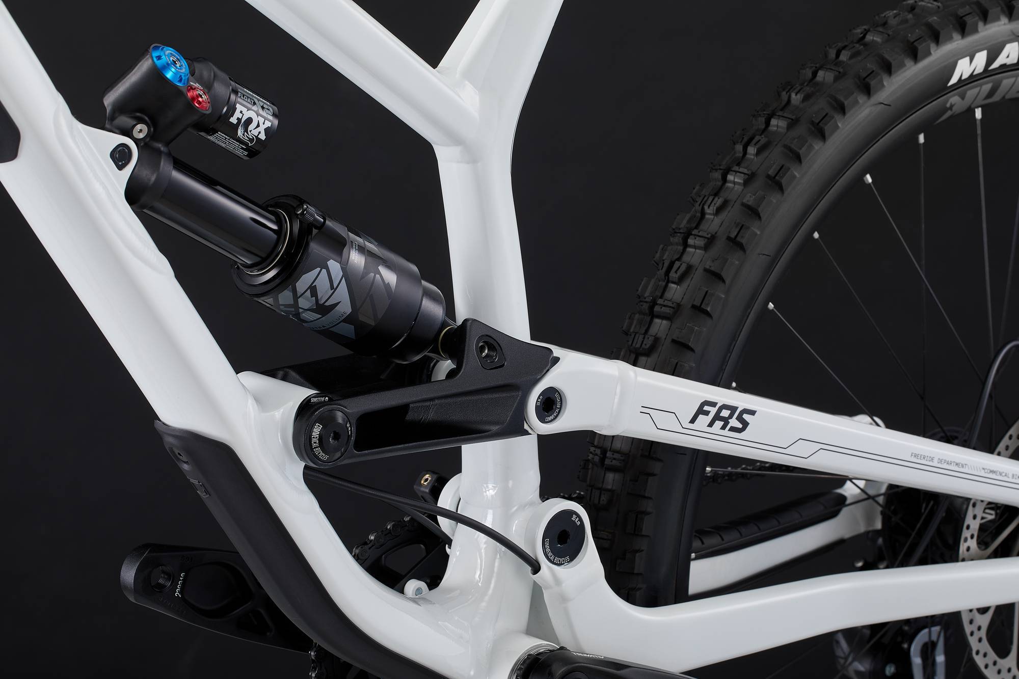 COMMENCAL FRS ESSENTIAL PURE WHITE 2025 image large number 7