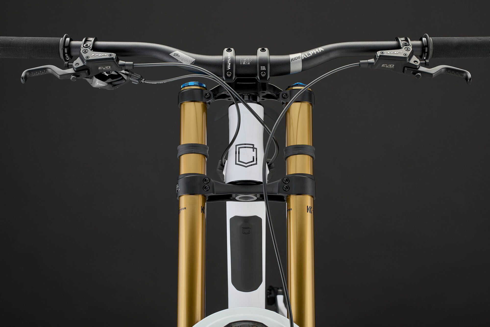 COMMENCAL FRS Signature 2026 – Freeride & Downhill MTB for Gravity